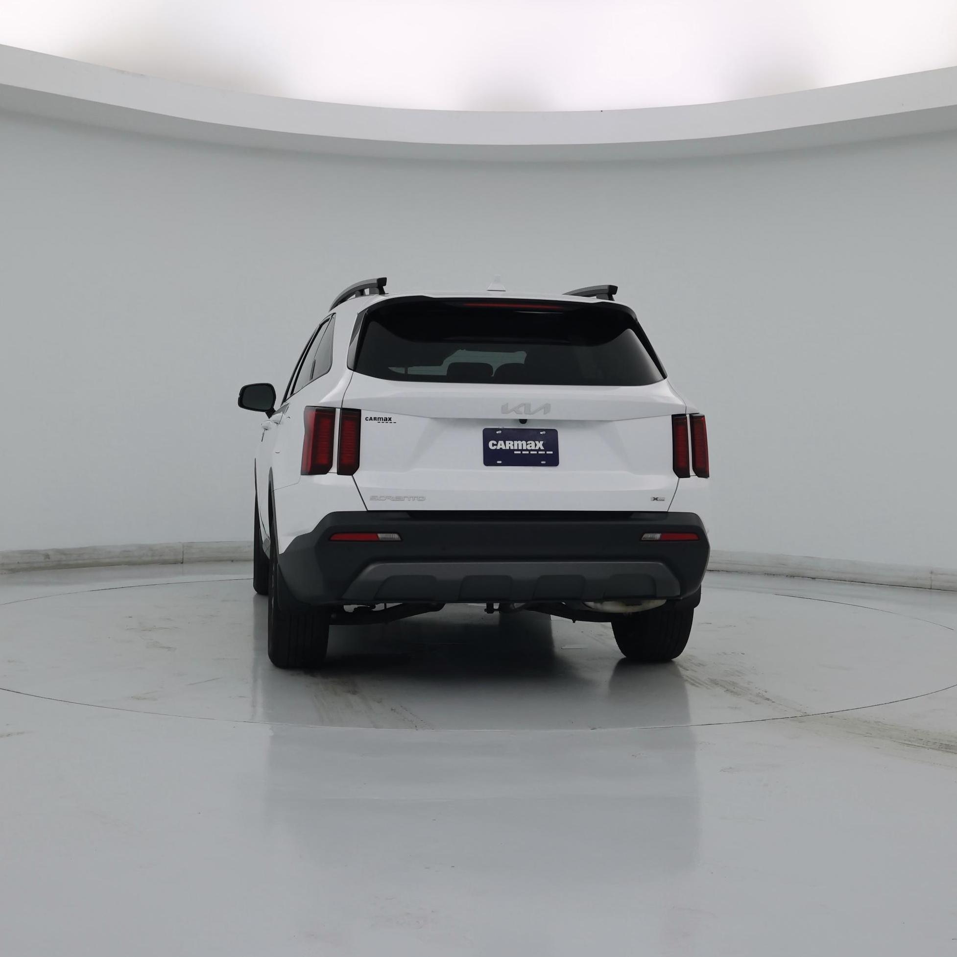 Thumbnail: 2023 Kia Sorento - 6