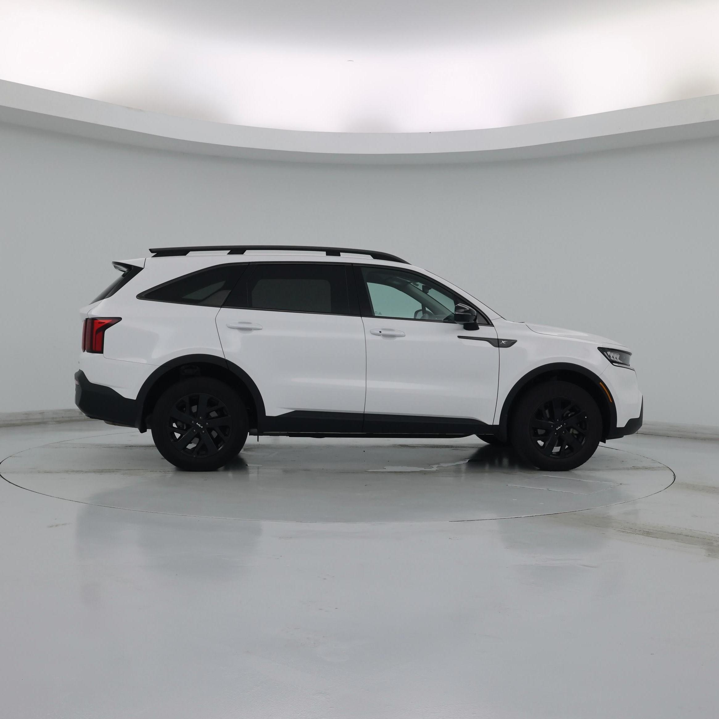 Thumbnail: 2023 Kia Sorento - 7