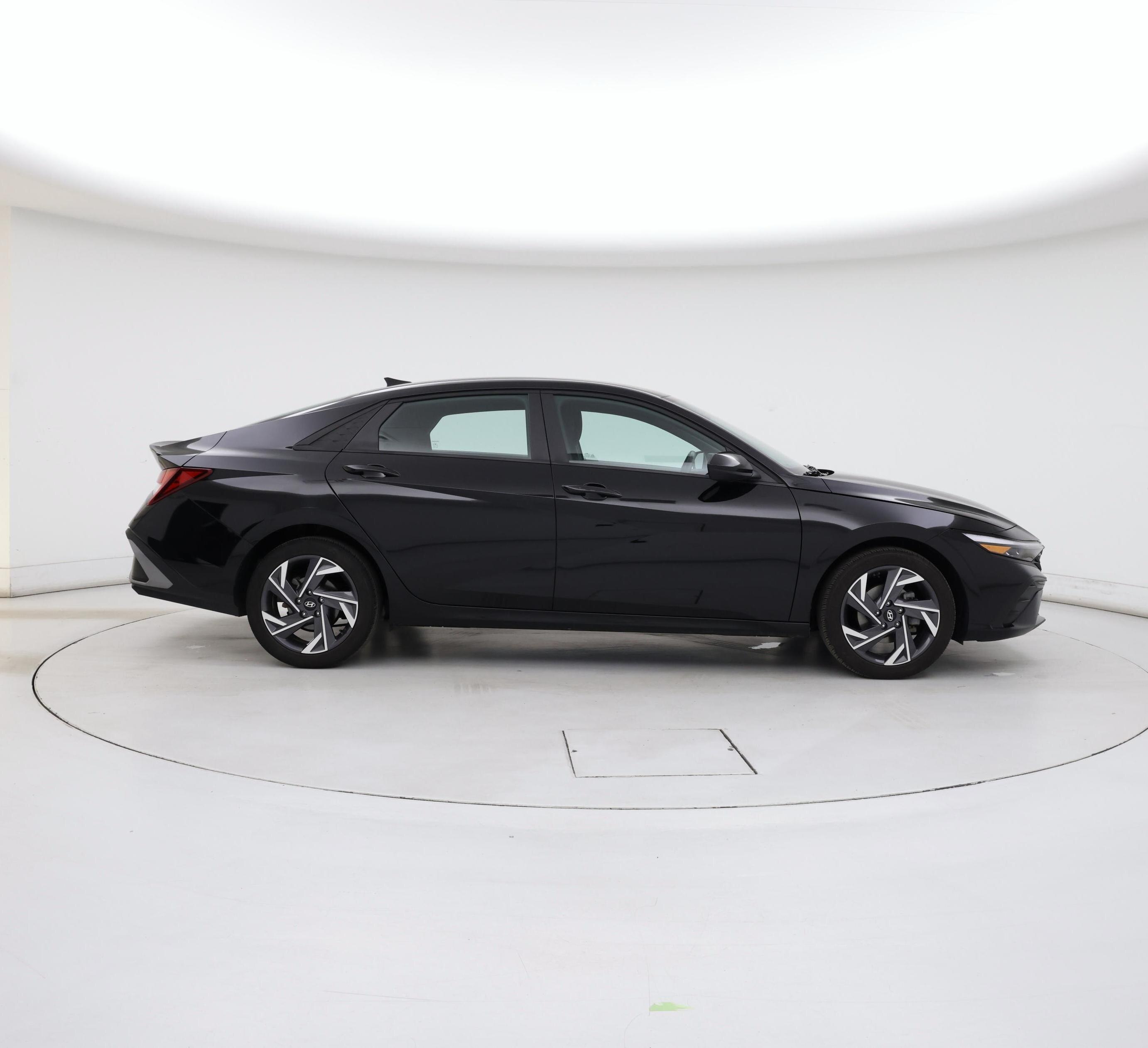 Thumbnail: 2025 Hyundai Elantra - 7