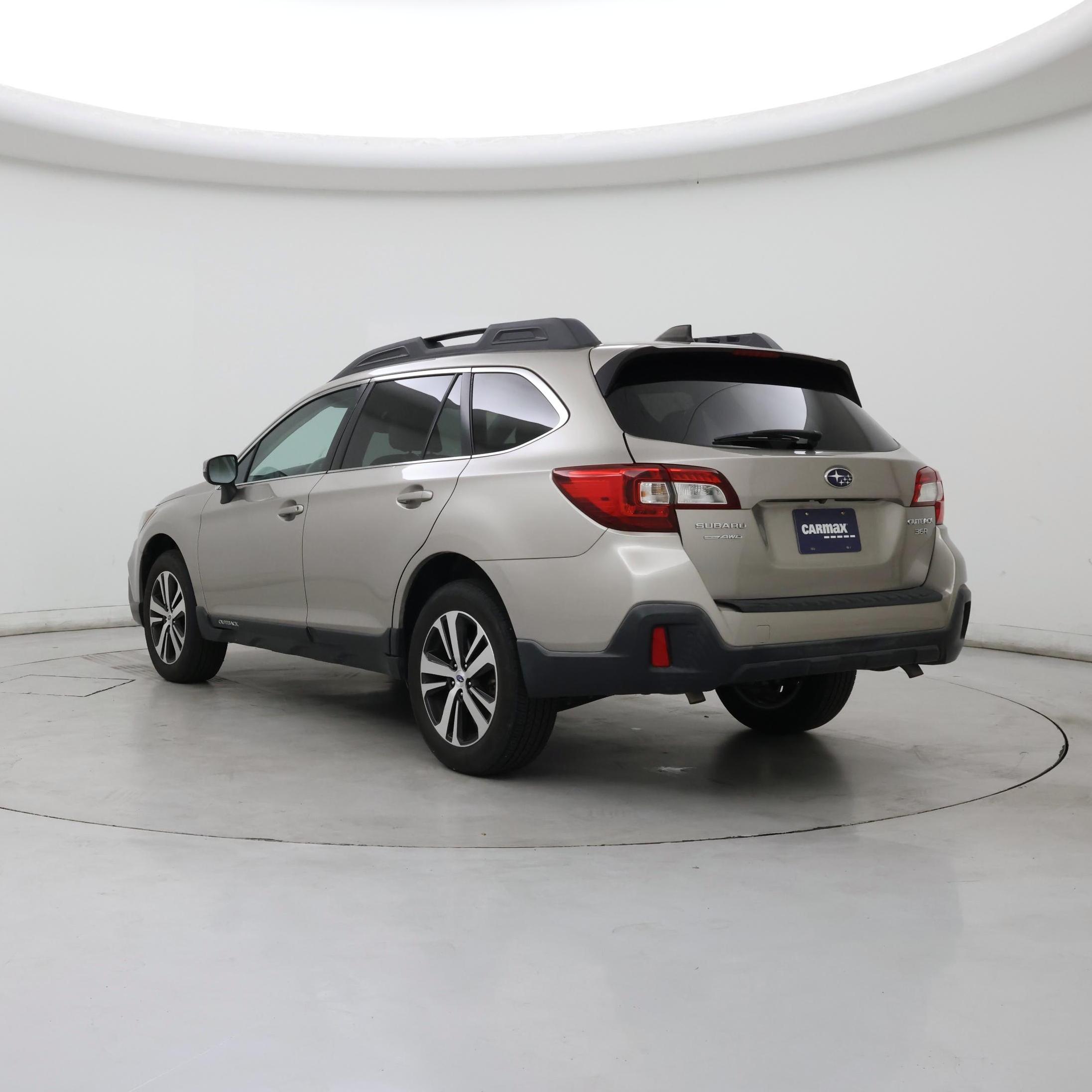 Thumbnail: 2018 Subaru Outback - 2