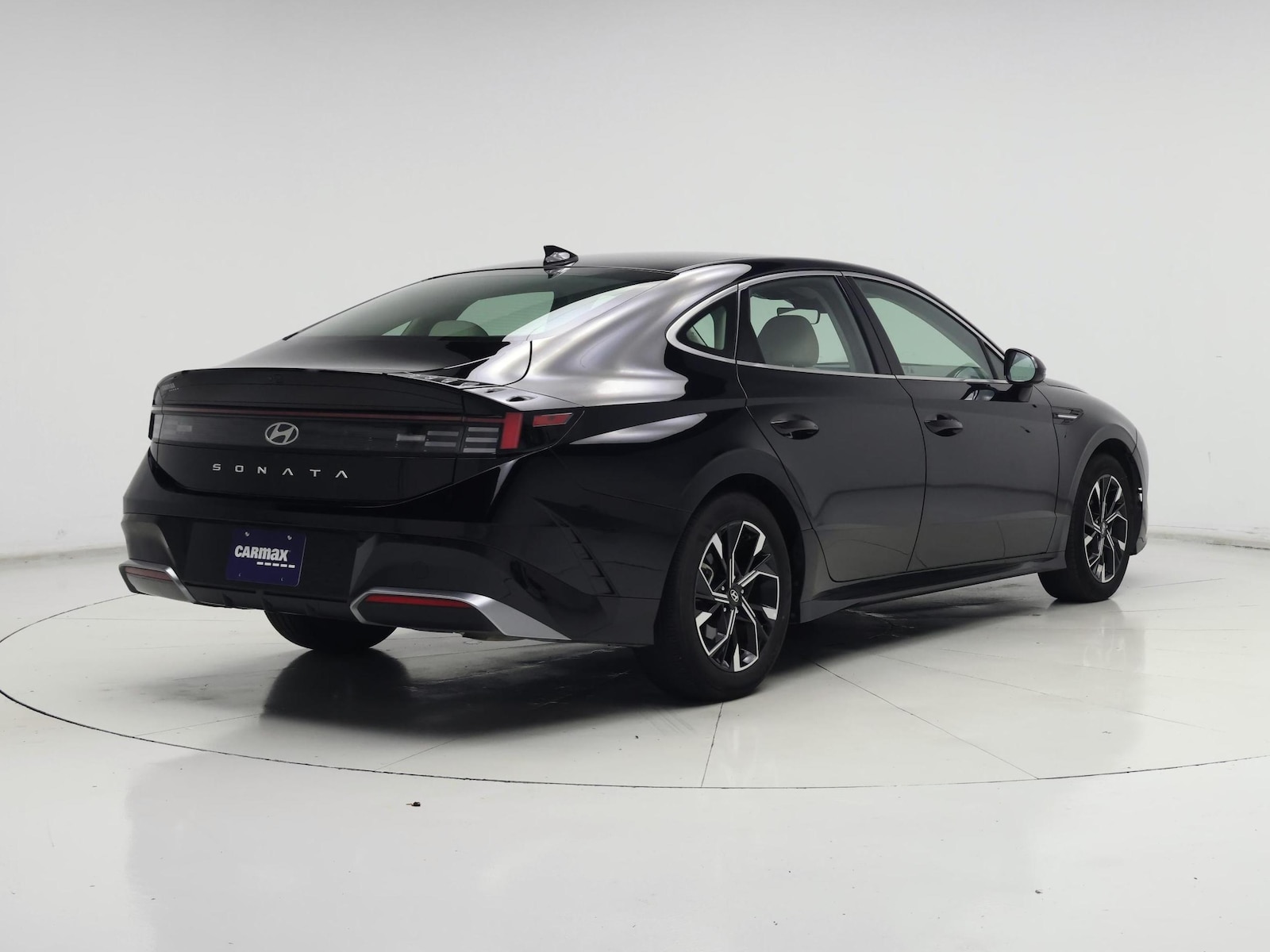 2025 Hyundai Sonata SEL - Photo 9