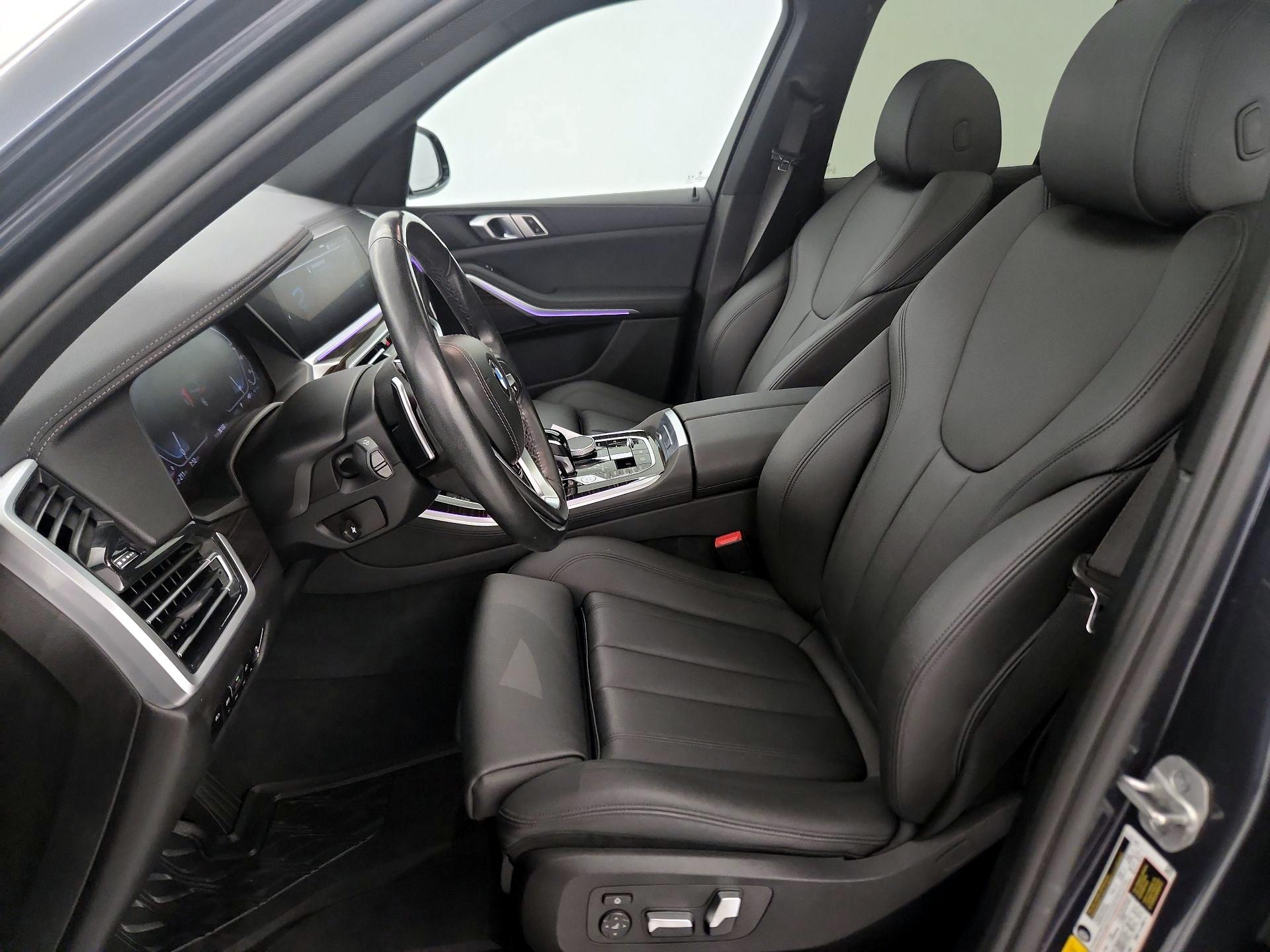 Thumbnail: 2021 BMW X5 - 11