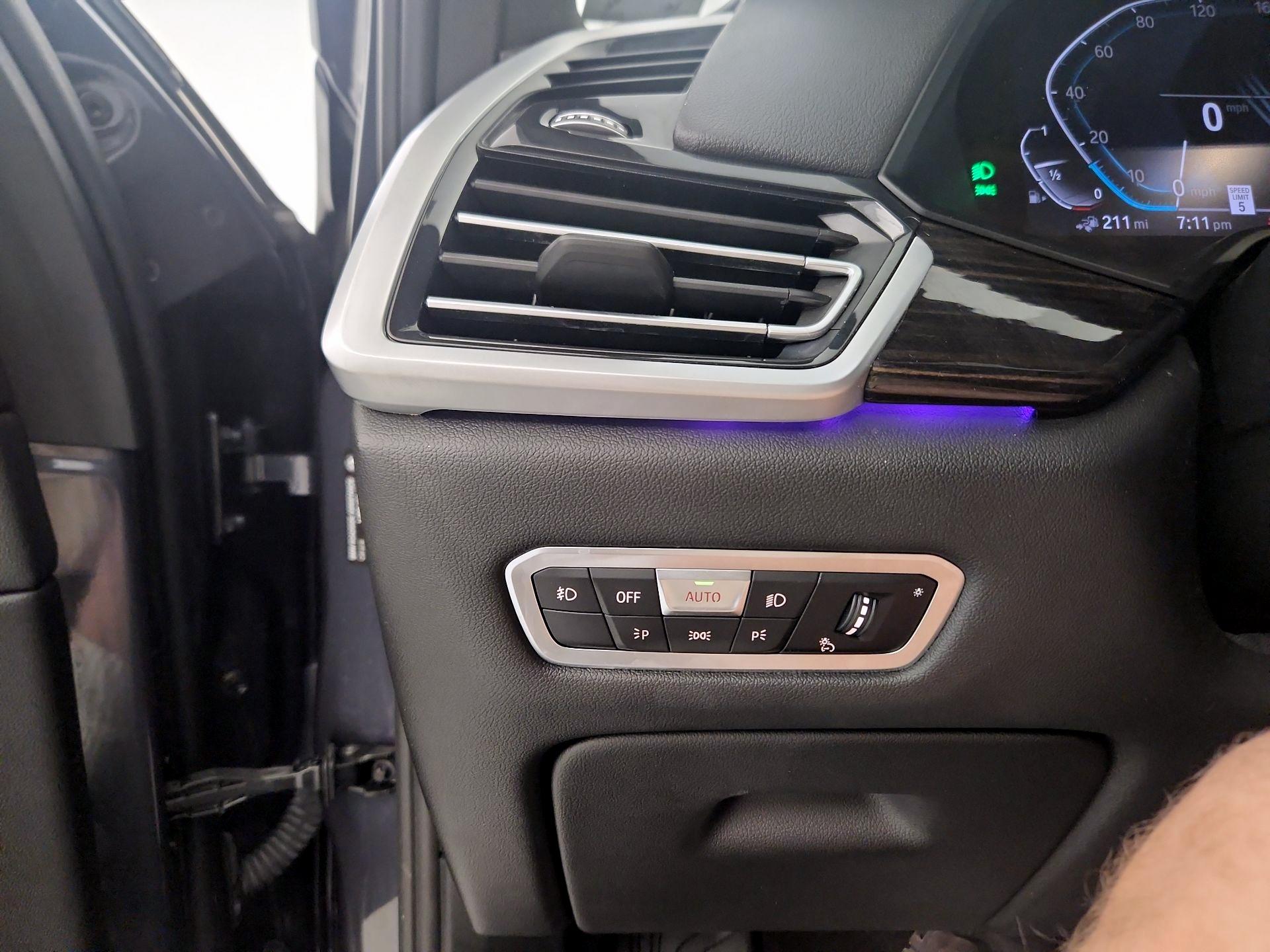 Thumbnail: 2021 BMW X5 - 13