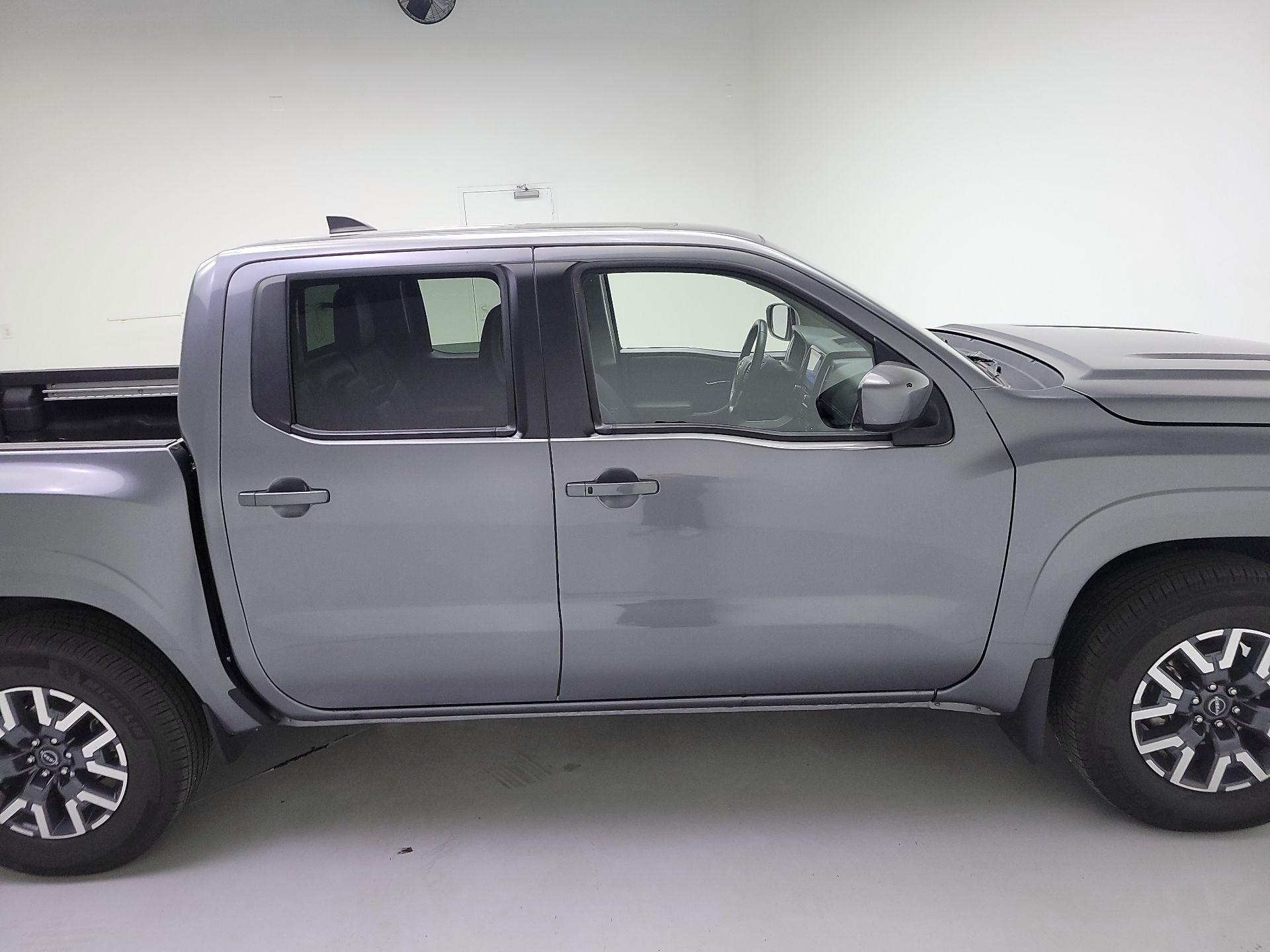 Thumbnail: 2024 Nissan Frontier - 4