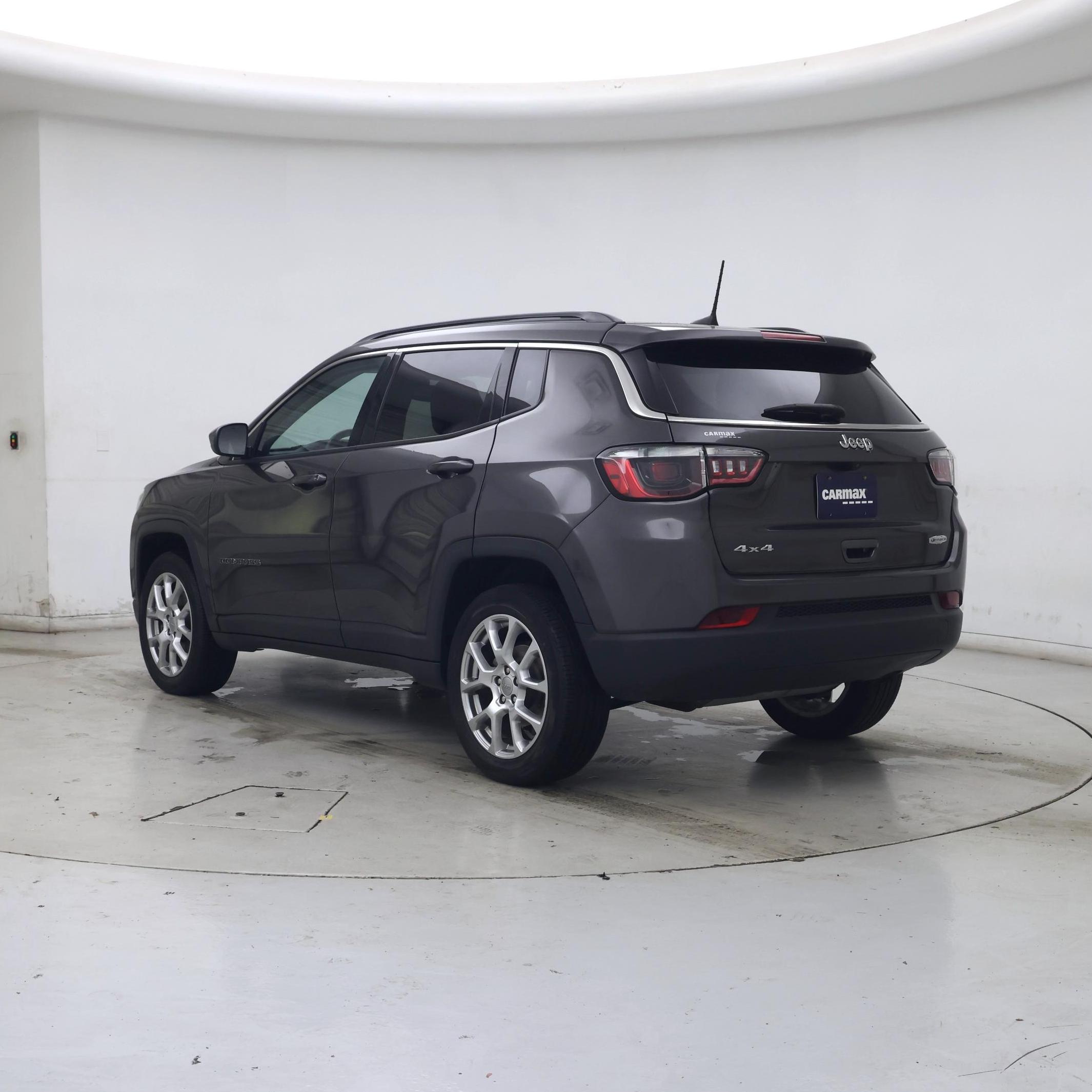 Thumbnail: 2022 Jeep Compass - 2