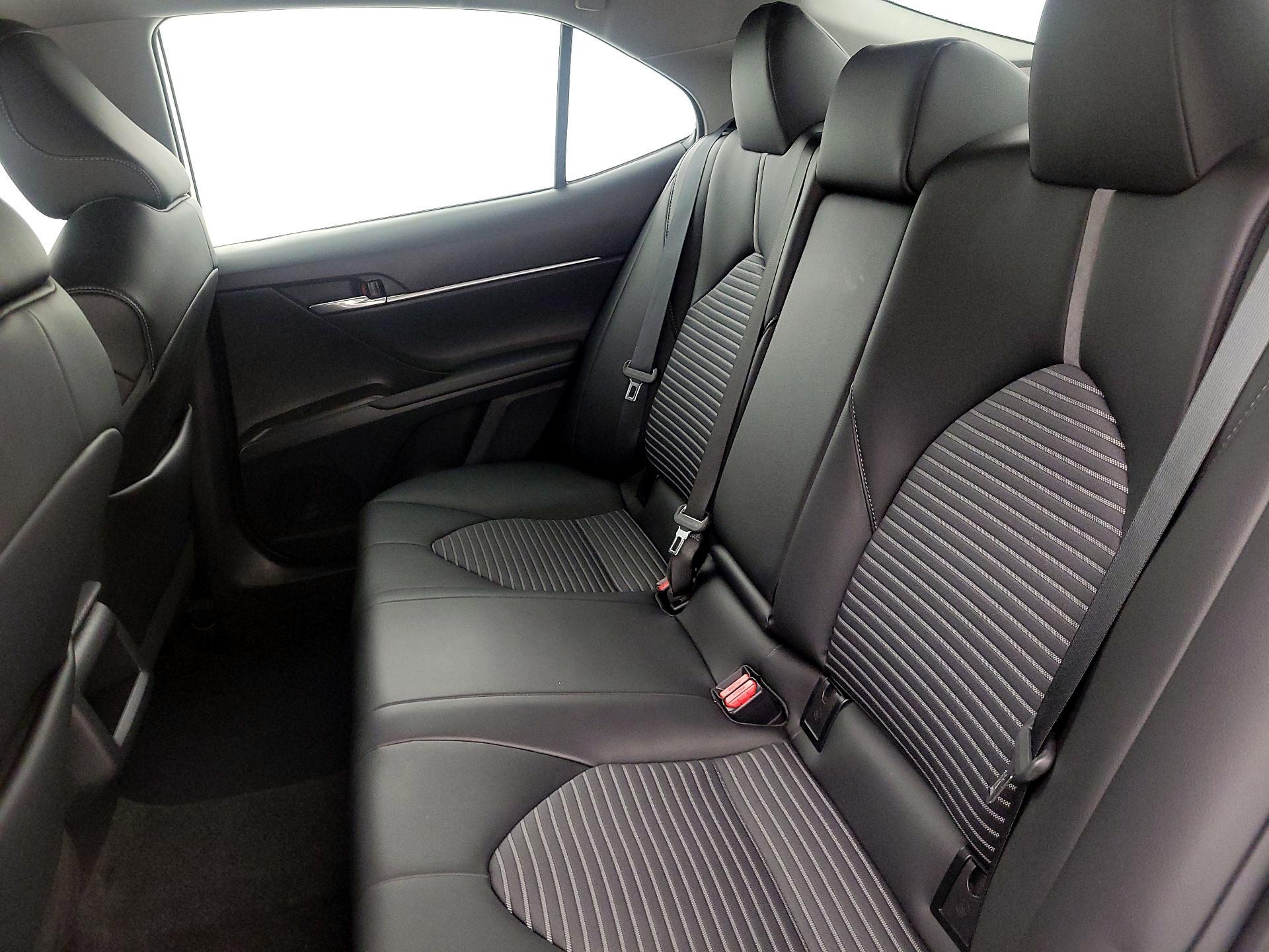 Thumbnail: 2023 Toyota Camry - 19