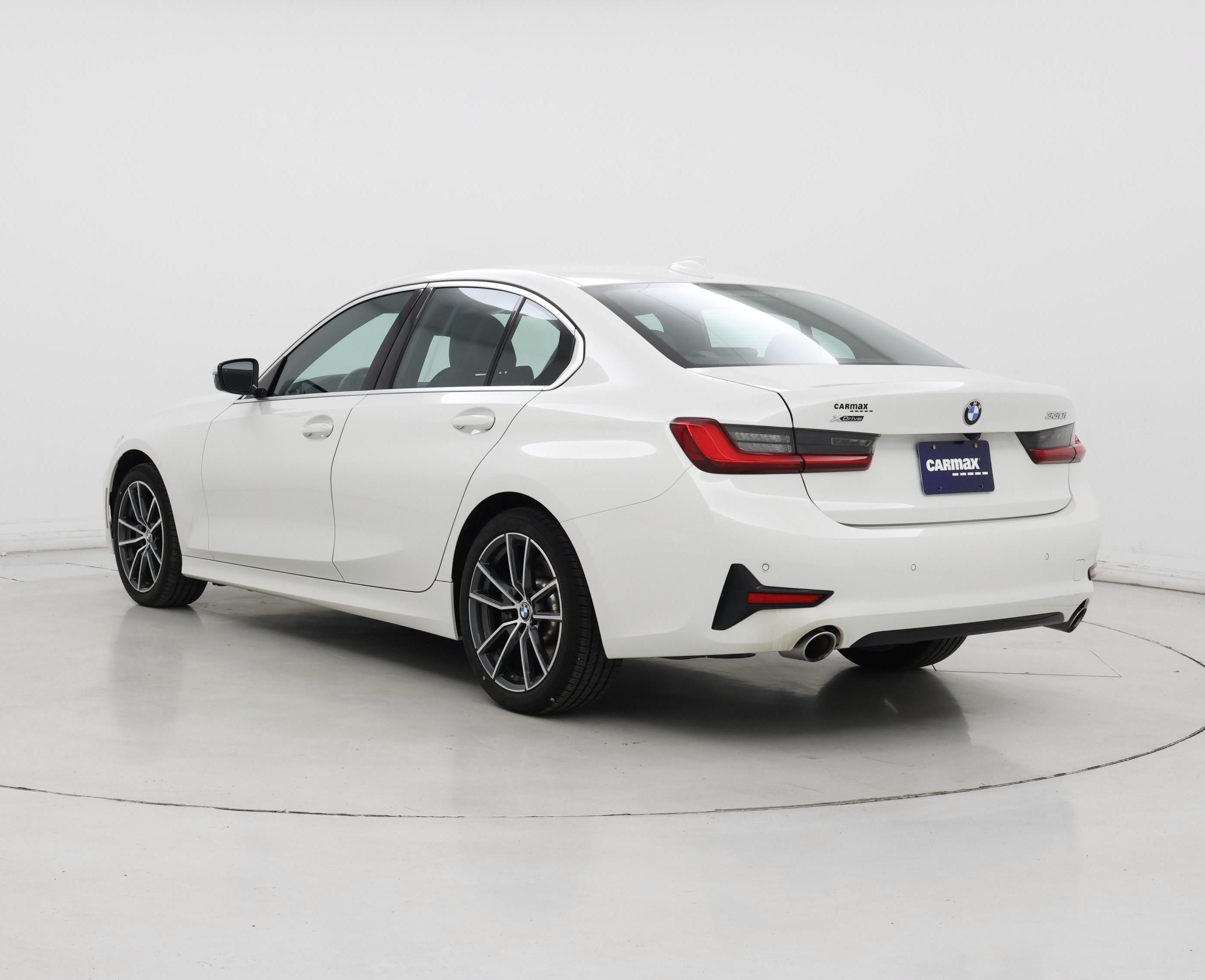 Thumbnail: 2021 BMW 3 Series - 2