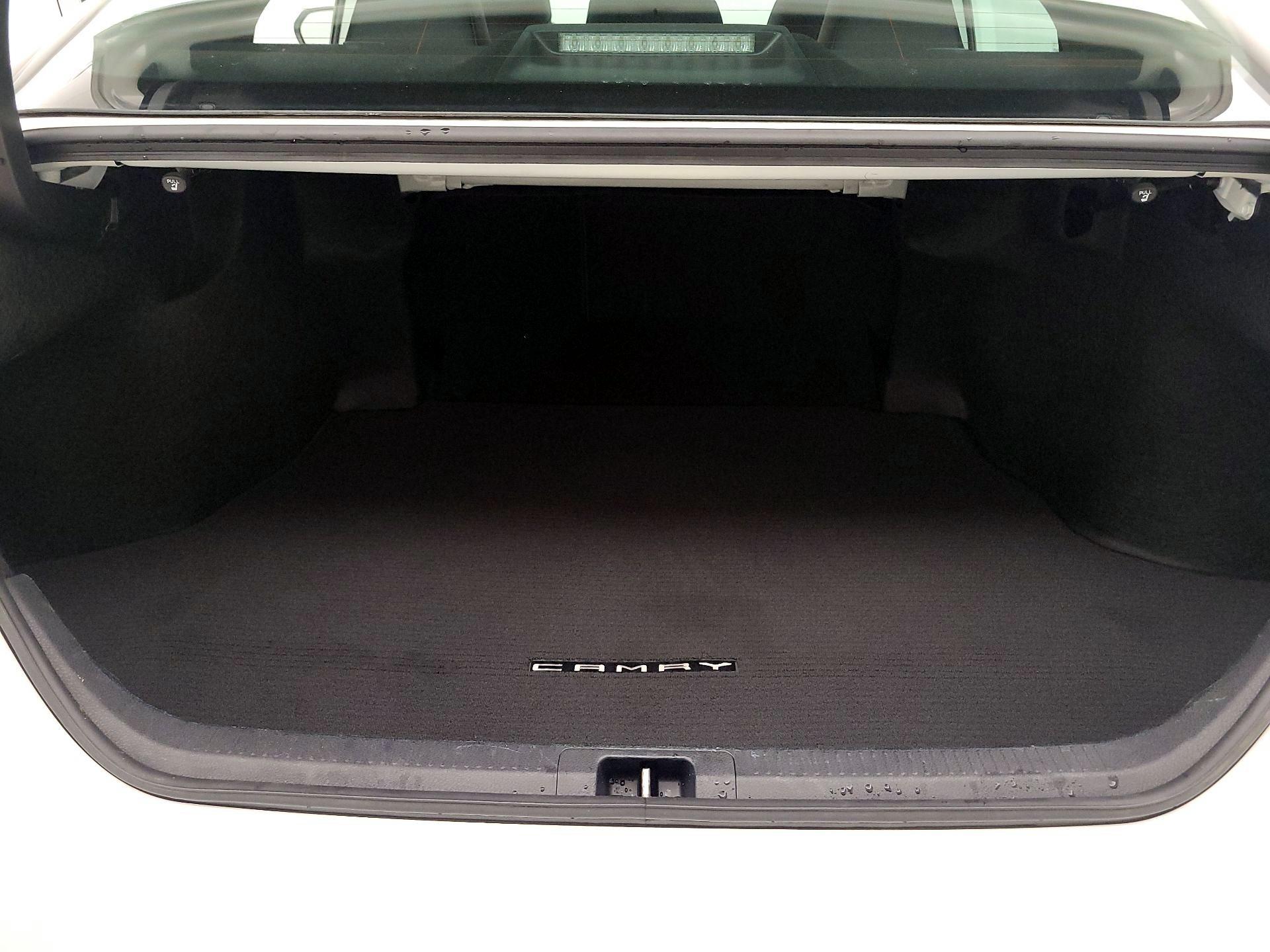 Thumbnail: 2023 Toyota Camry - 20