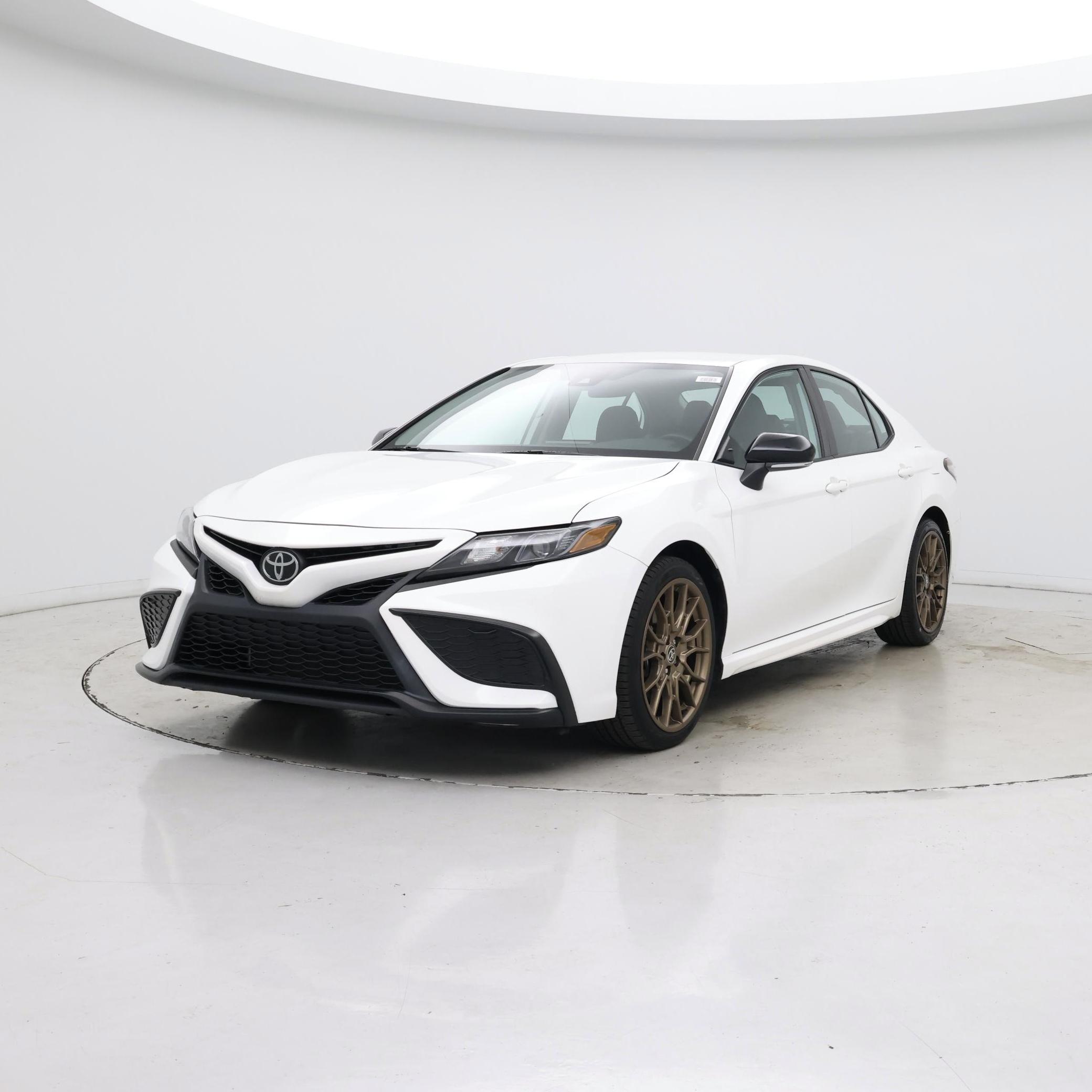 Thumbnail: 2023 Toyota Camry - 4