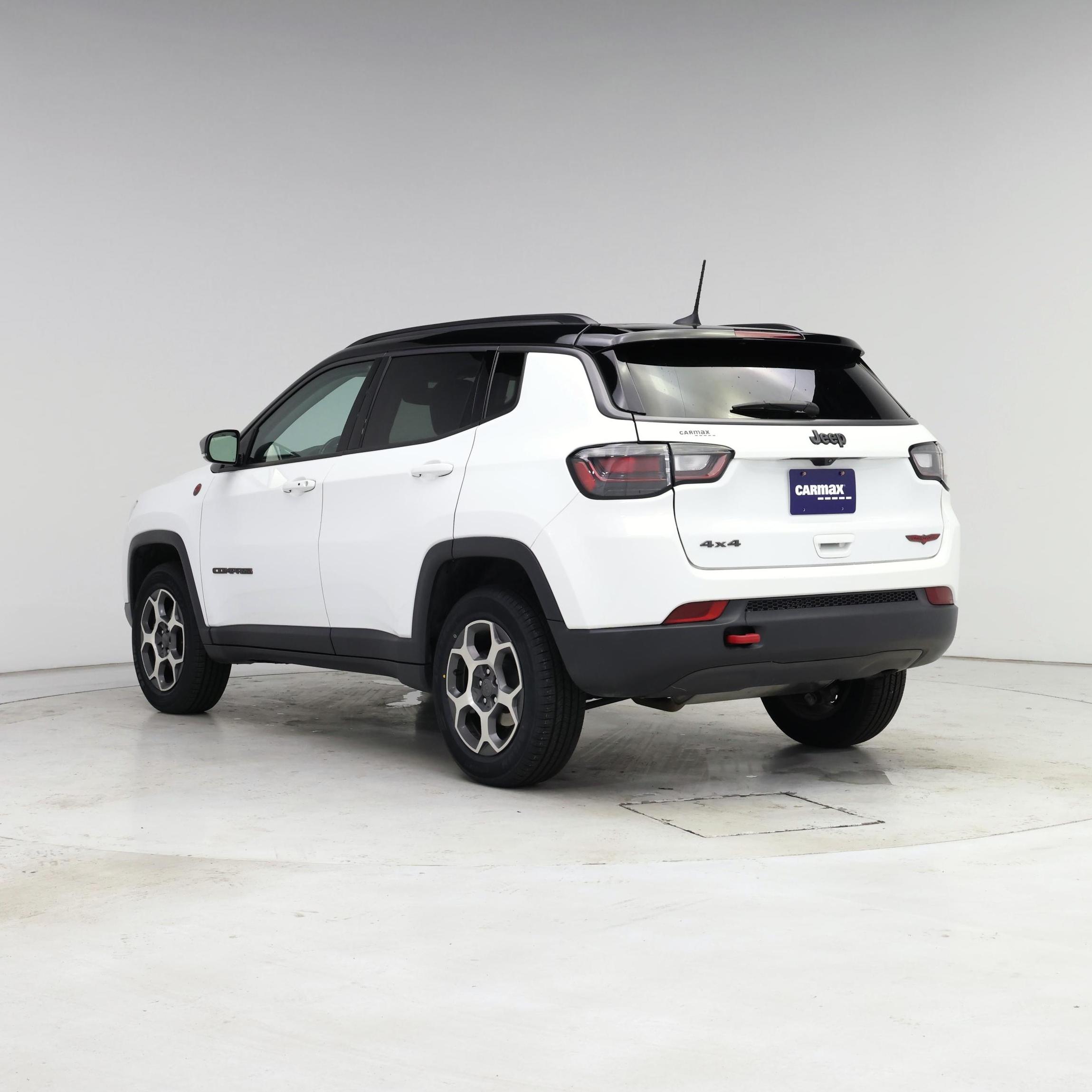 Thumbnail: 2022 Jeep Compass - 2