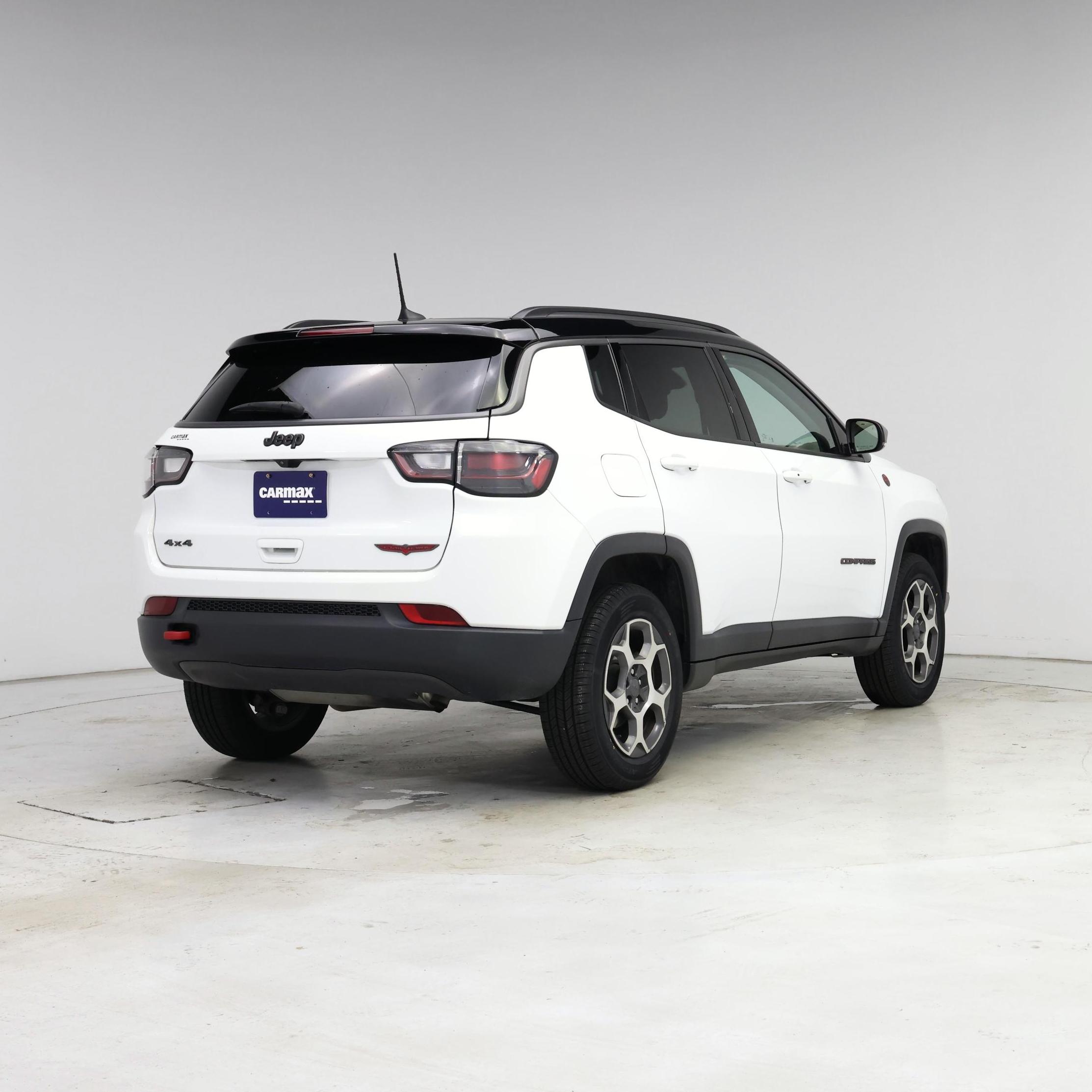 Thumbnail: 2022 Jeep Compass - 8