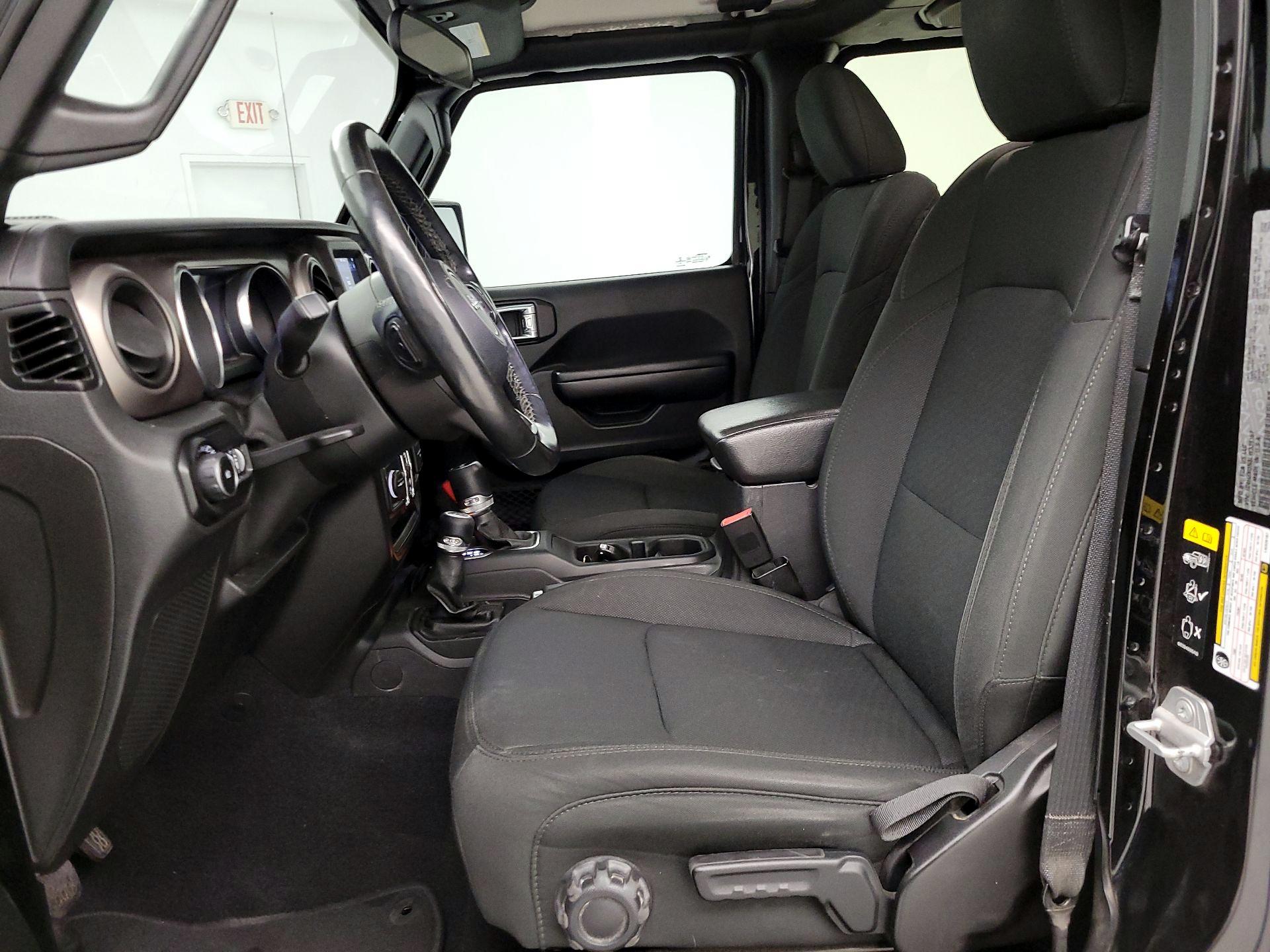 Thumbnail: 2020 Jeep Wrangler - 11