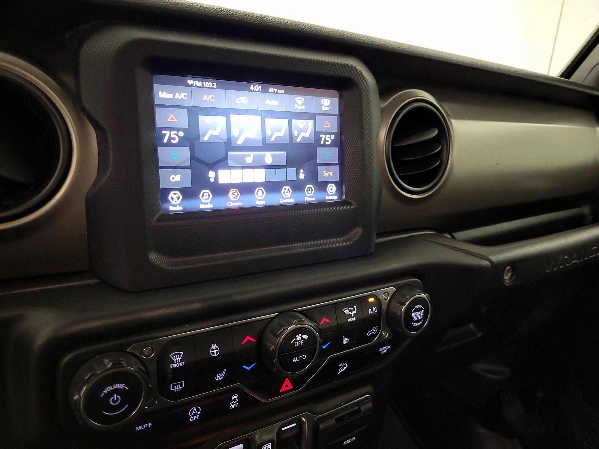 Thumbnail: 2020 Jeep Wrangler - 16