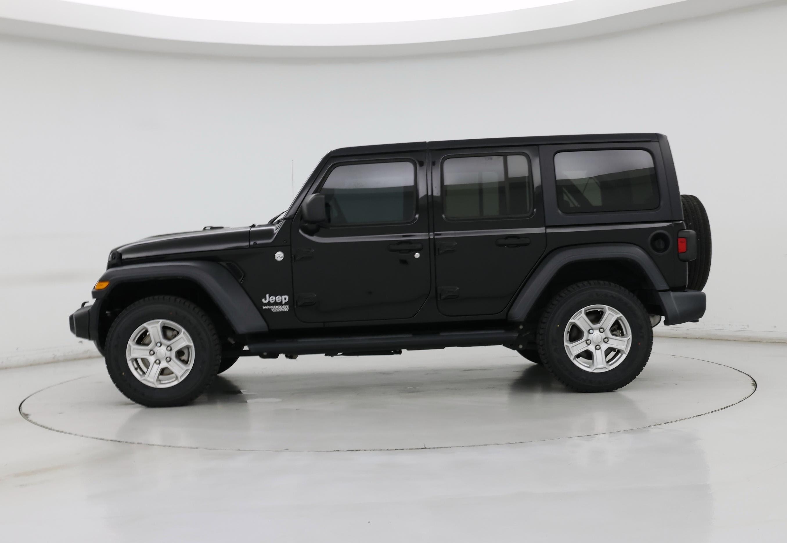 Thumbnail: 2020 Jeep Wrangler - 3