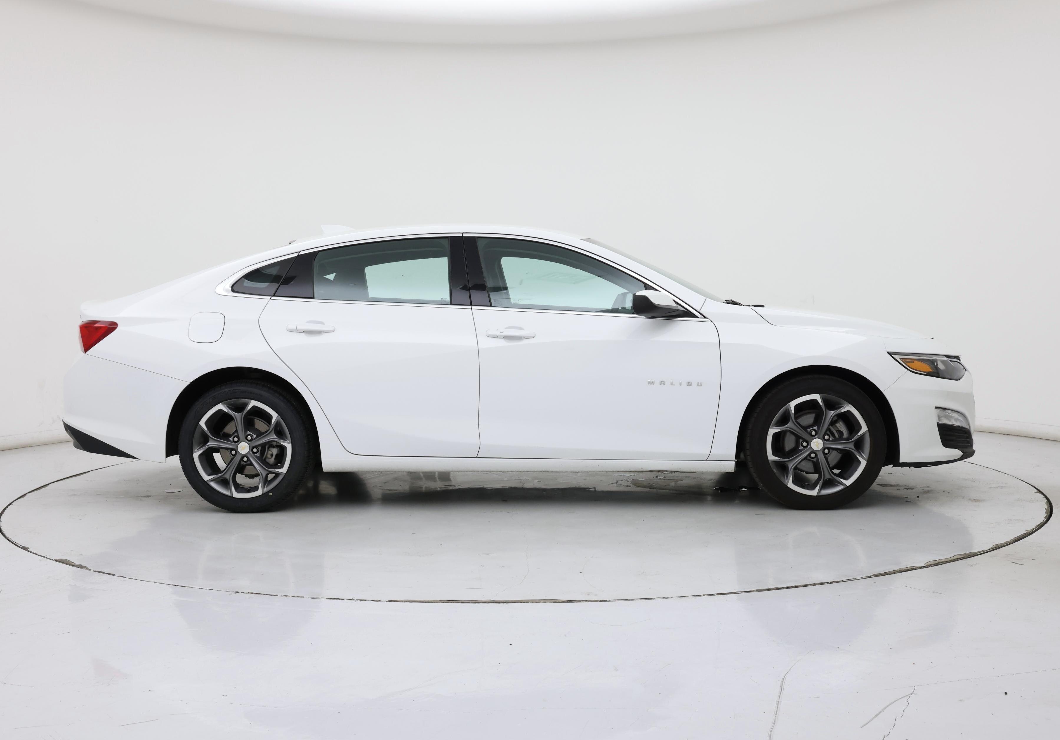 Thumbnail: 2023 Chevrolet Malibu - 7