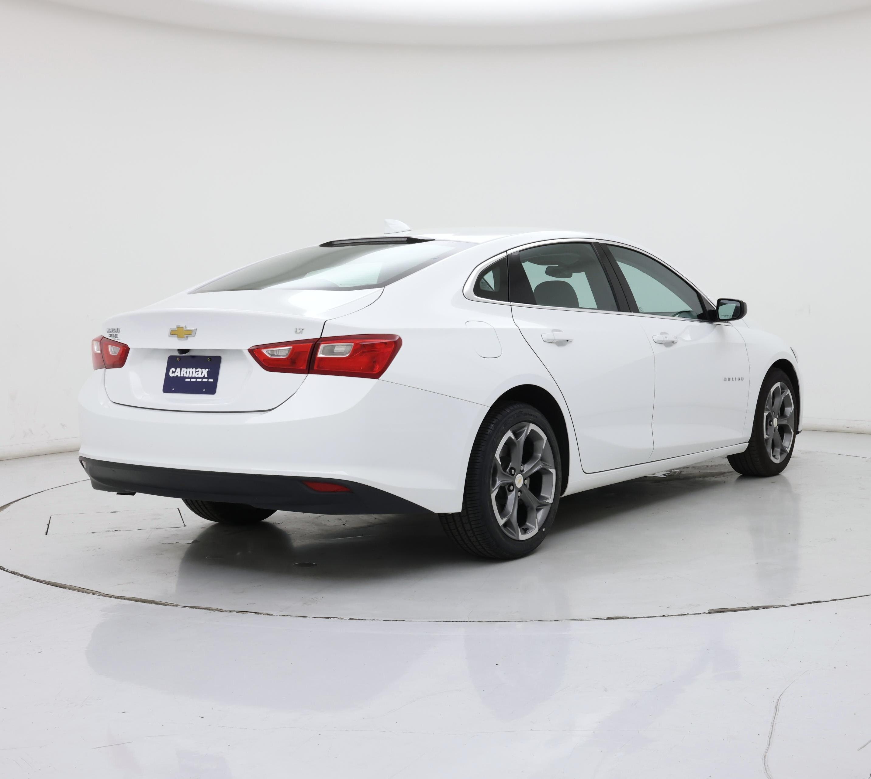 Thumbnail: 2023 Chevrolet Malibu - 8