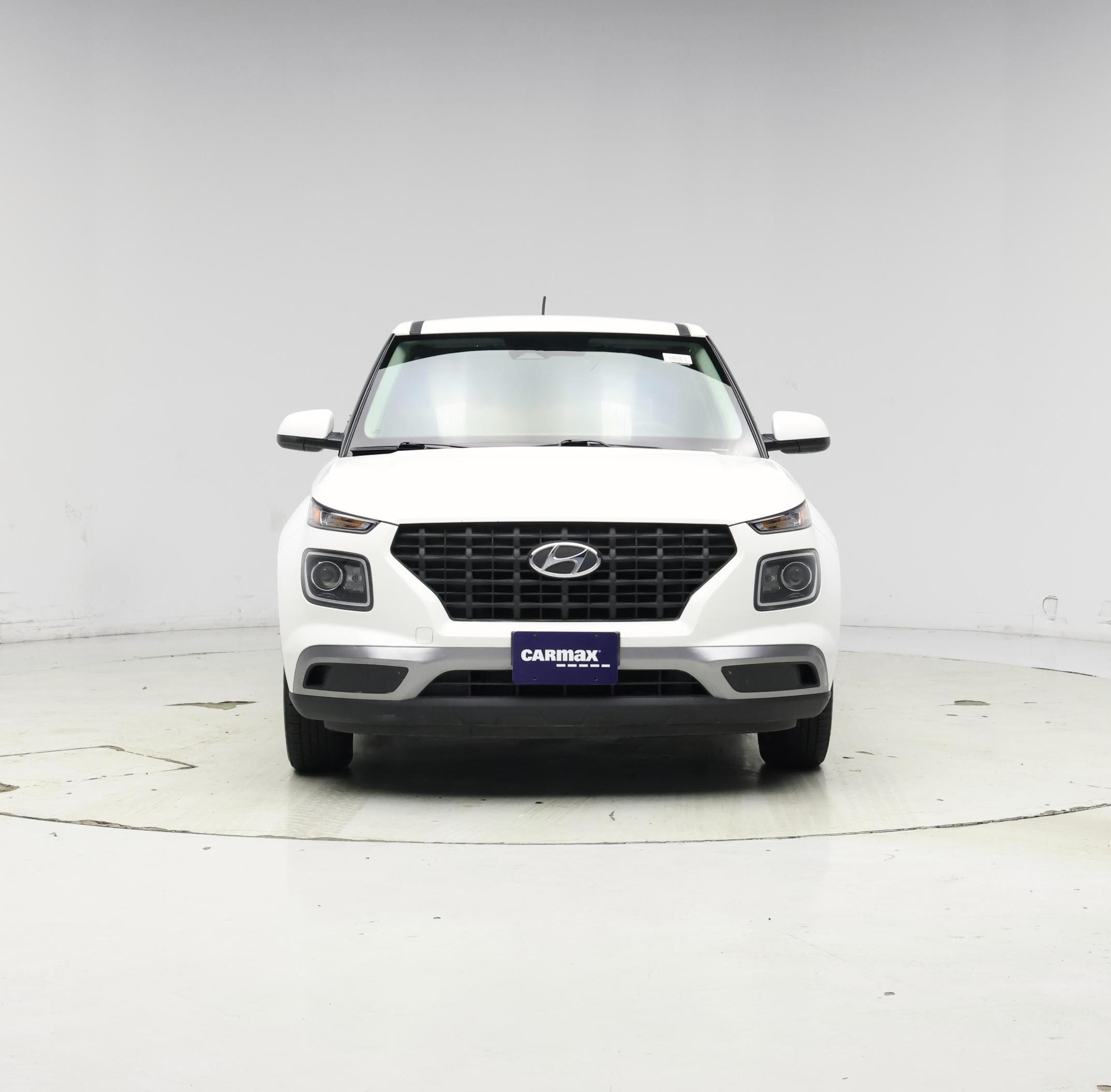 Thumbnail: 2023 Hyundai Venue - 5