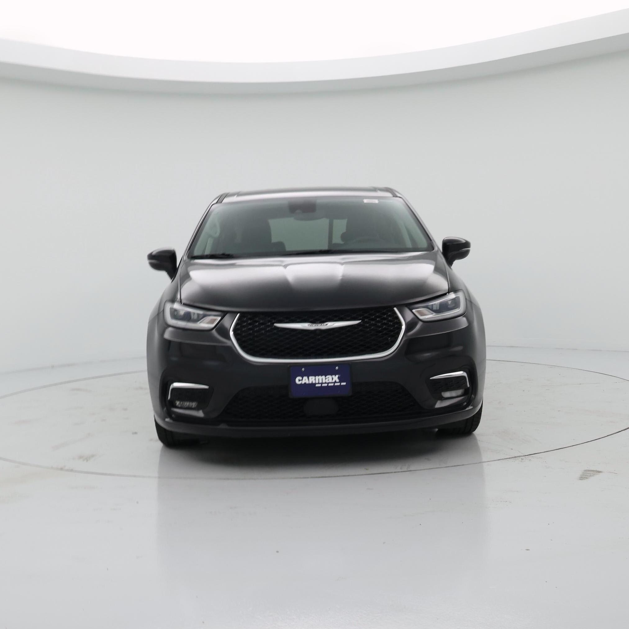 Thumbnail: 2023 Chrysler Pacifica - 5
