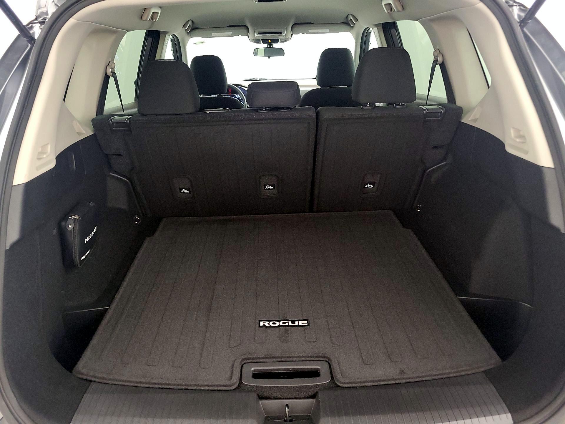 Thumbnail: 2023 Nissan Rogue - 20