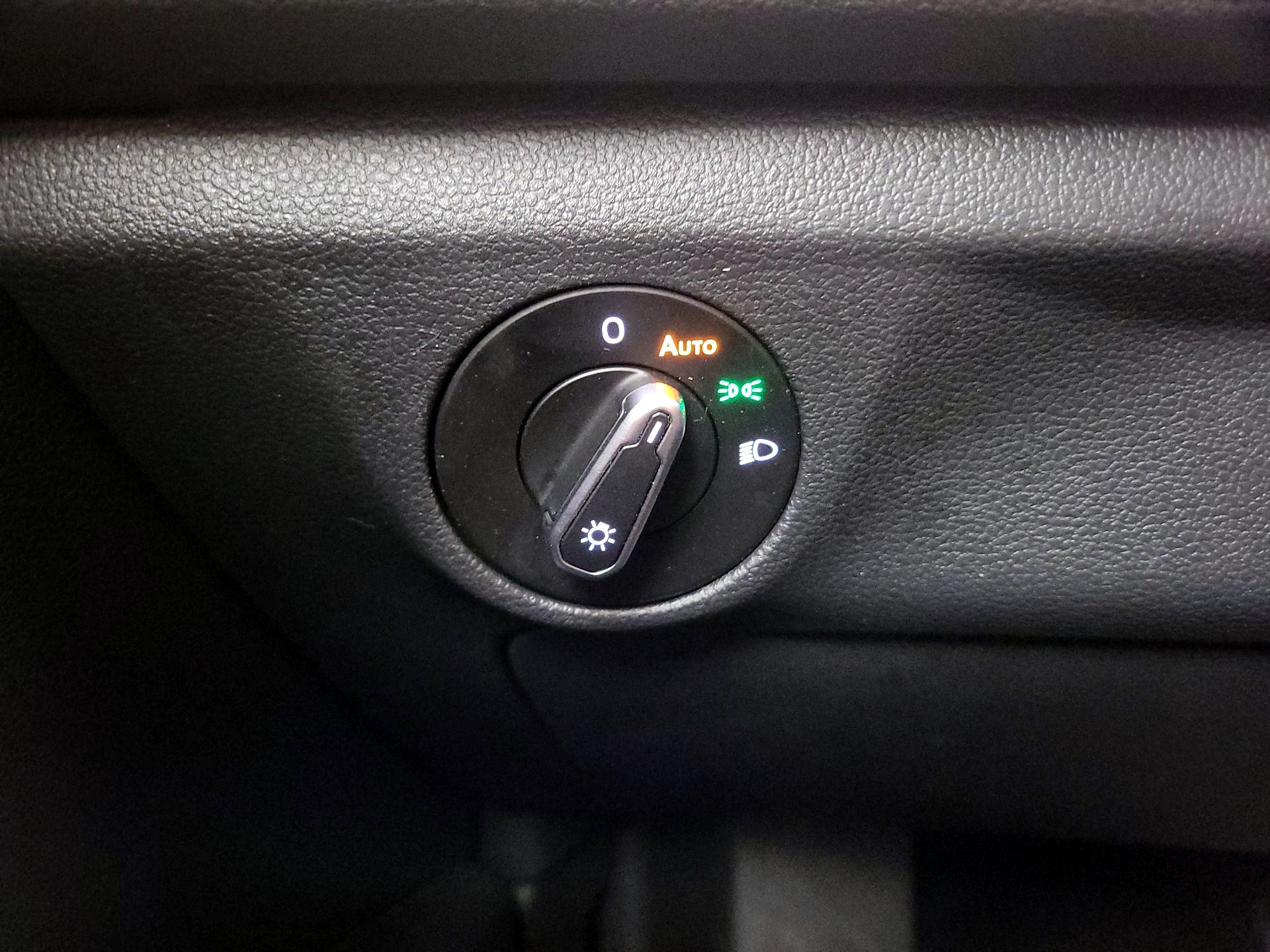 Thumbnail: 2024 Volkswagen Jetta - 13