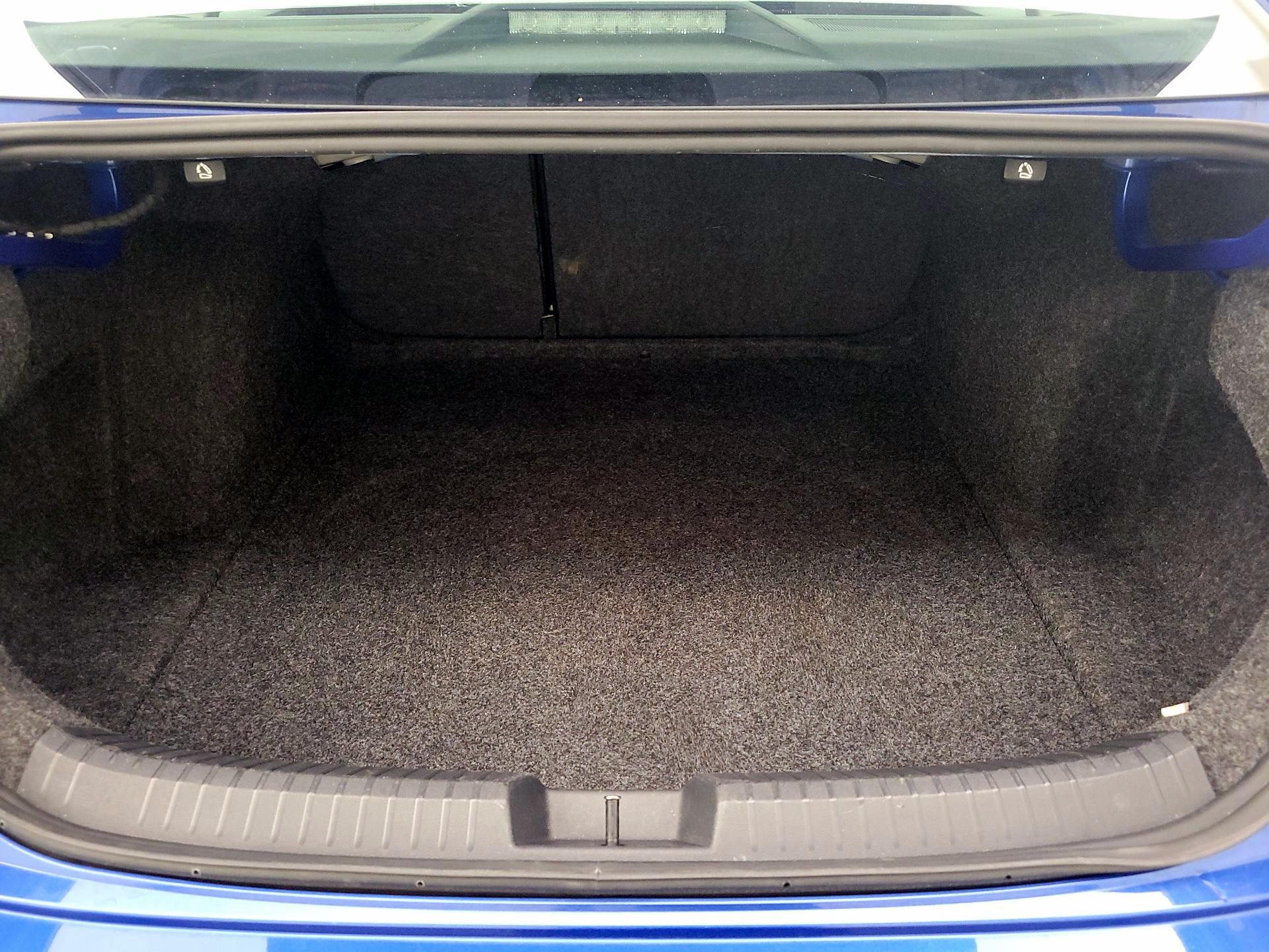 Thumbnail: 2024 Volkswagen Jetta - 20