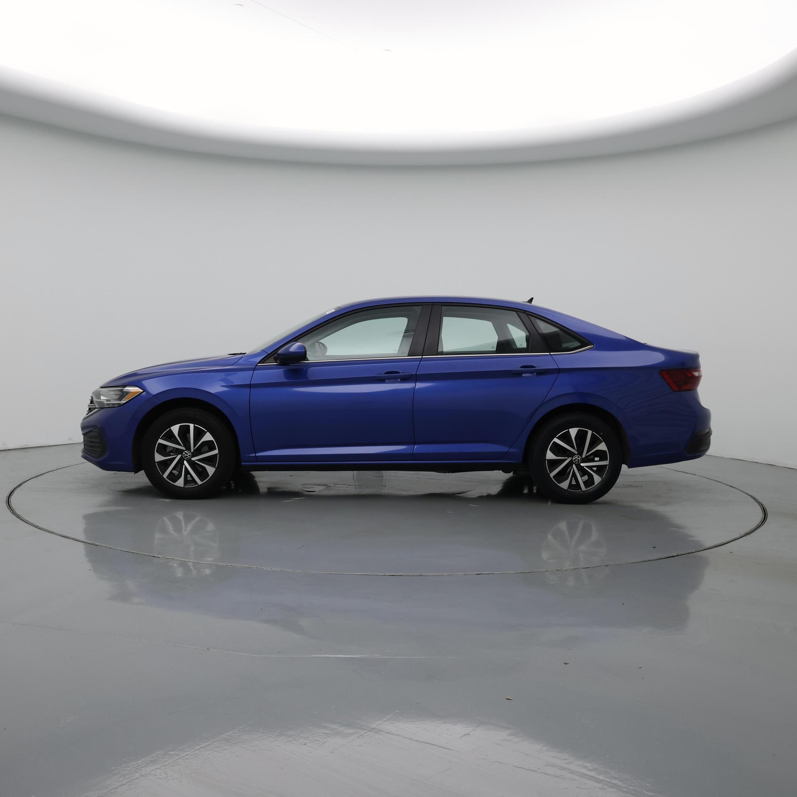 Thumbnail: 2024 Volkswagen Jetta - 3