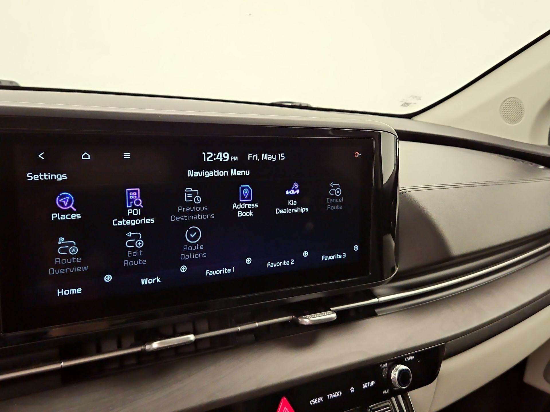 Thumbnail: 2022 Kia Carnival - 14