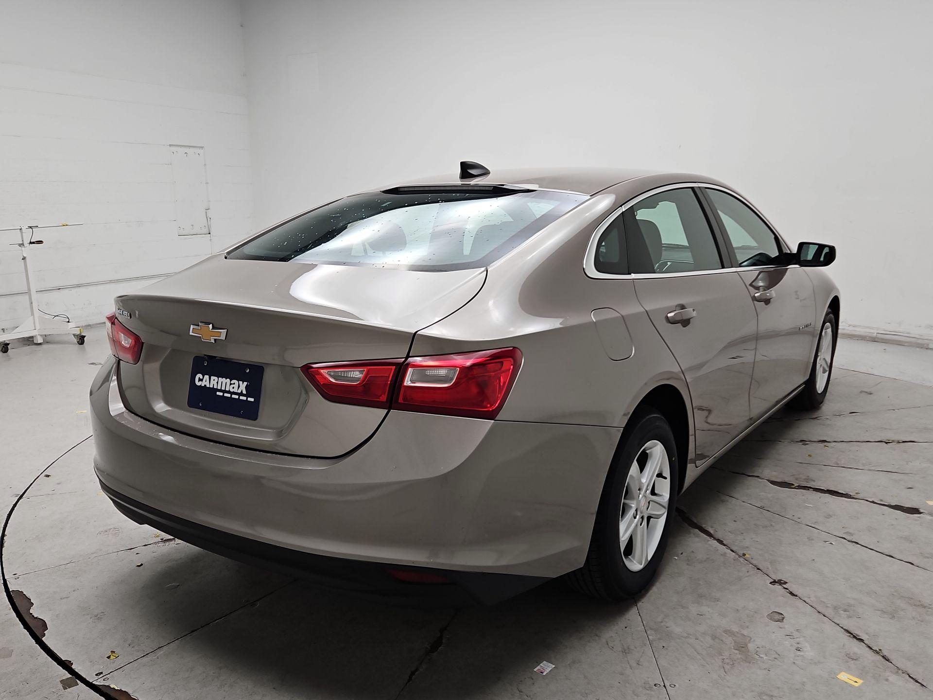 Thumbnail: 2024 Chevrolet Malibu - 5