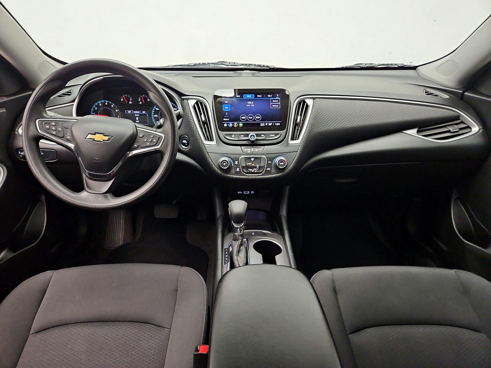 Thumbnail: 2024 Chevrolet Malibu - 8