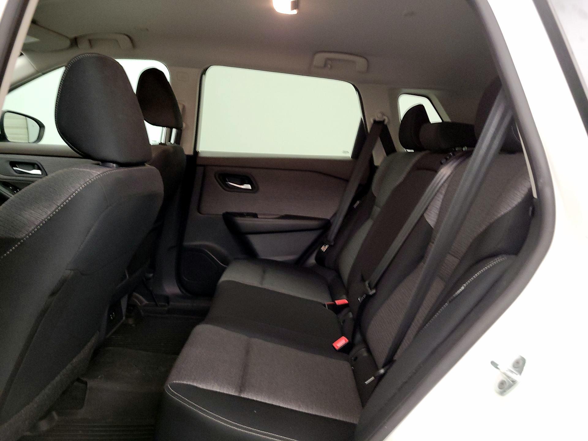 Thumbnail: 2023 Nissan Rogue - 19