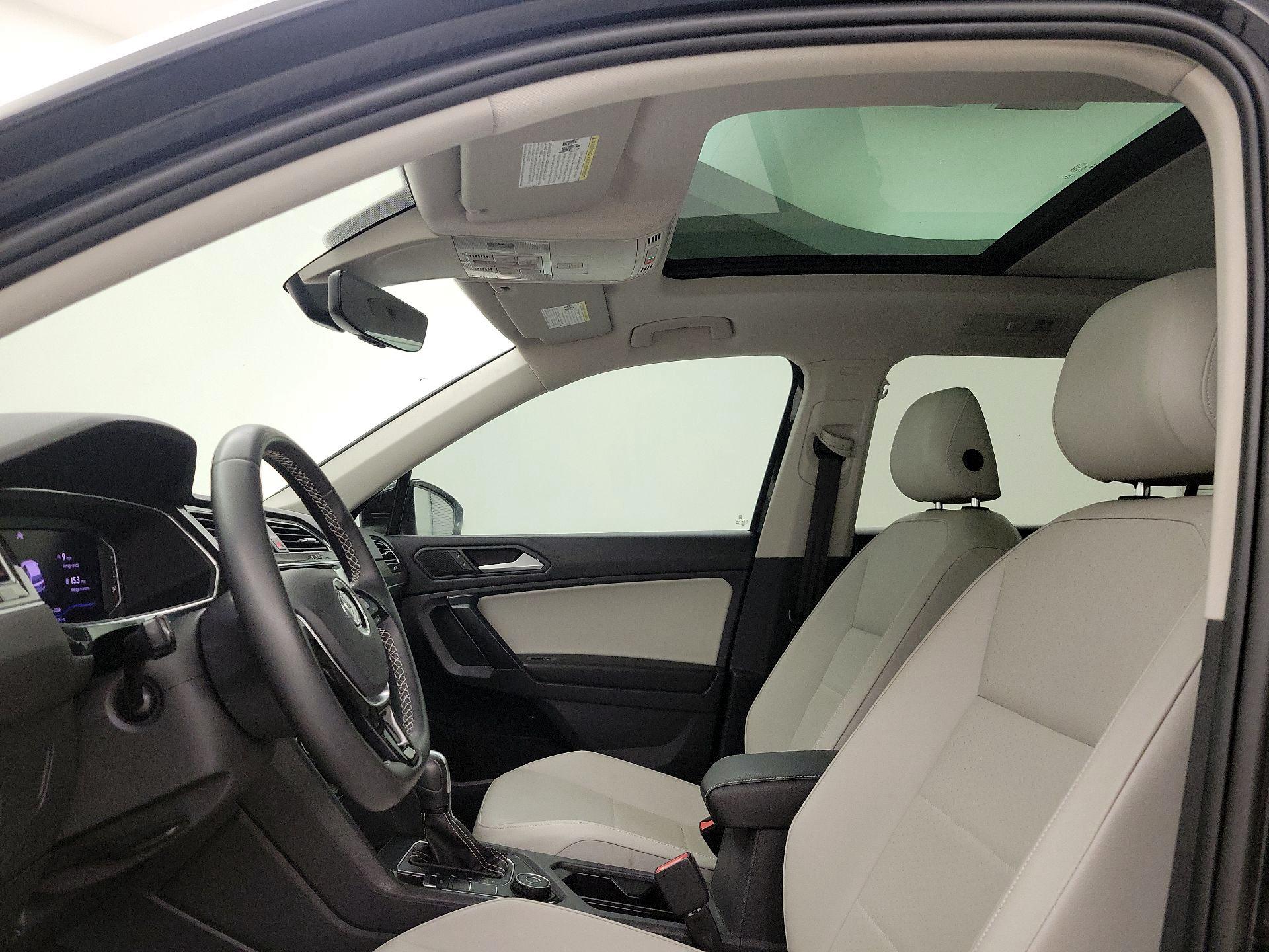 Thumbnail: 2021 Volkswagen Tiguan - 19