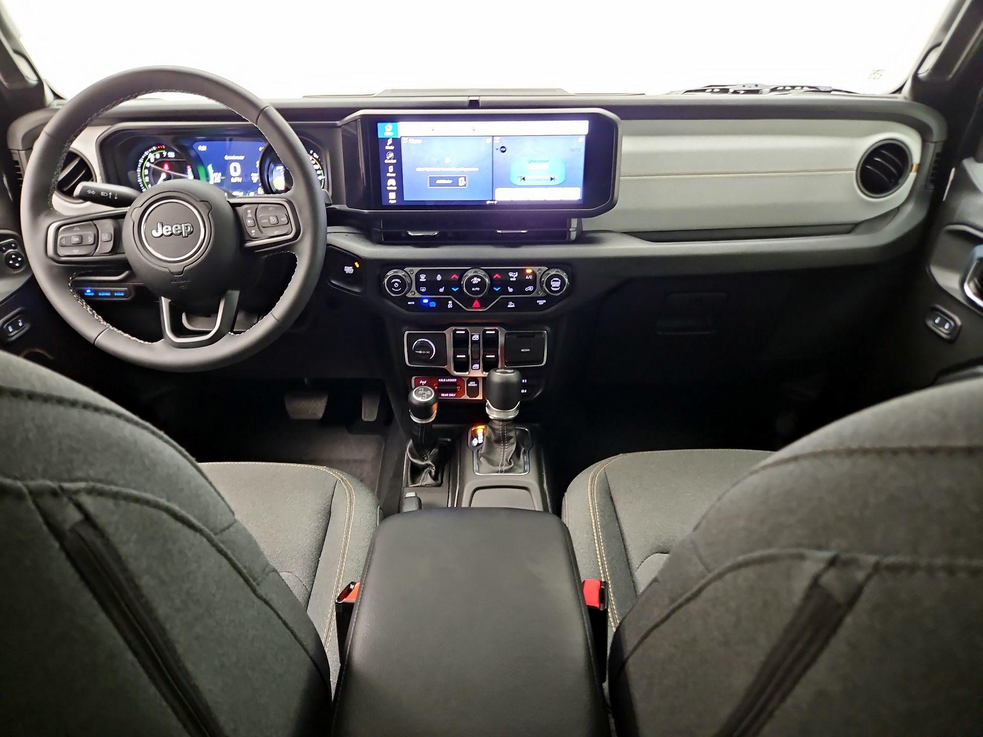 Thumbnail: 2025 Jeep Wrangler - 9