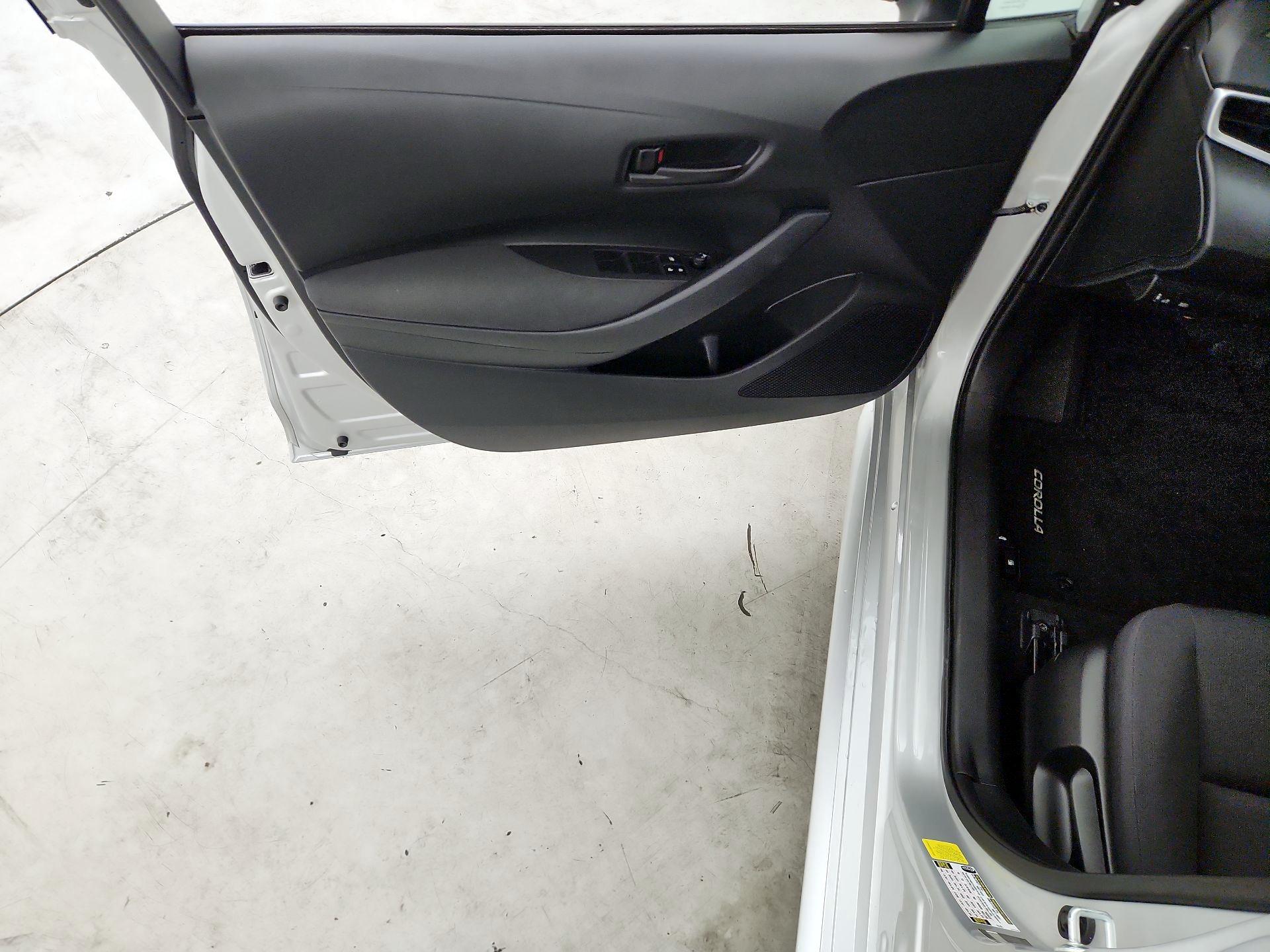 Thumbnail: 2024 Toyota Corolla - 12