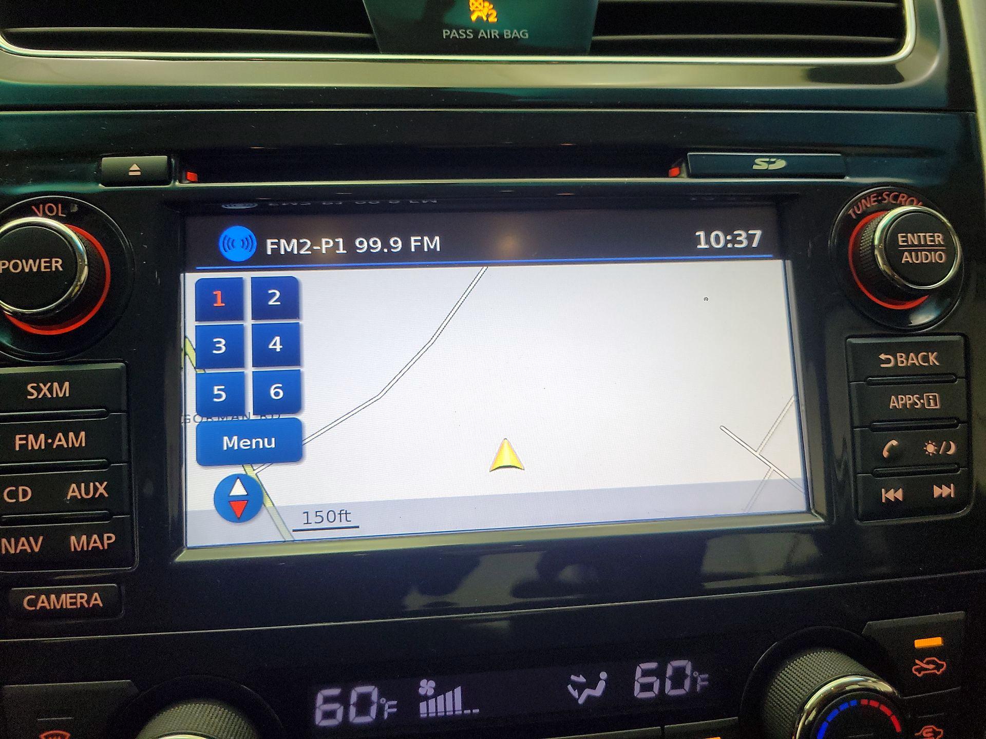 Thumbnail: 2015 Nissan Altima - 12