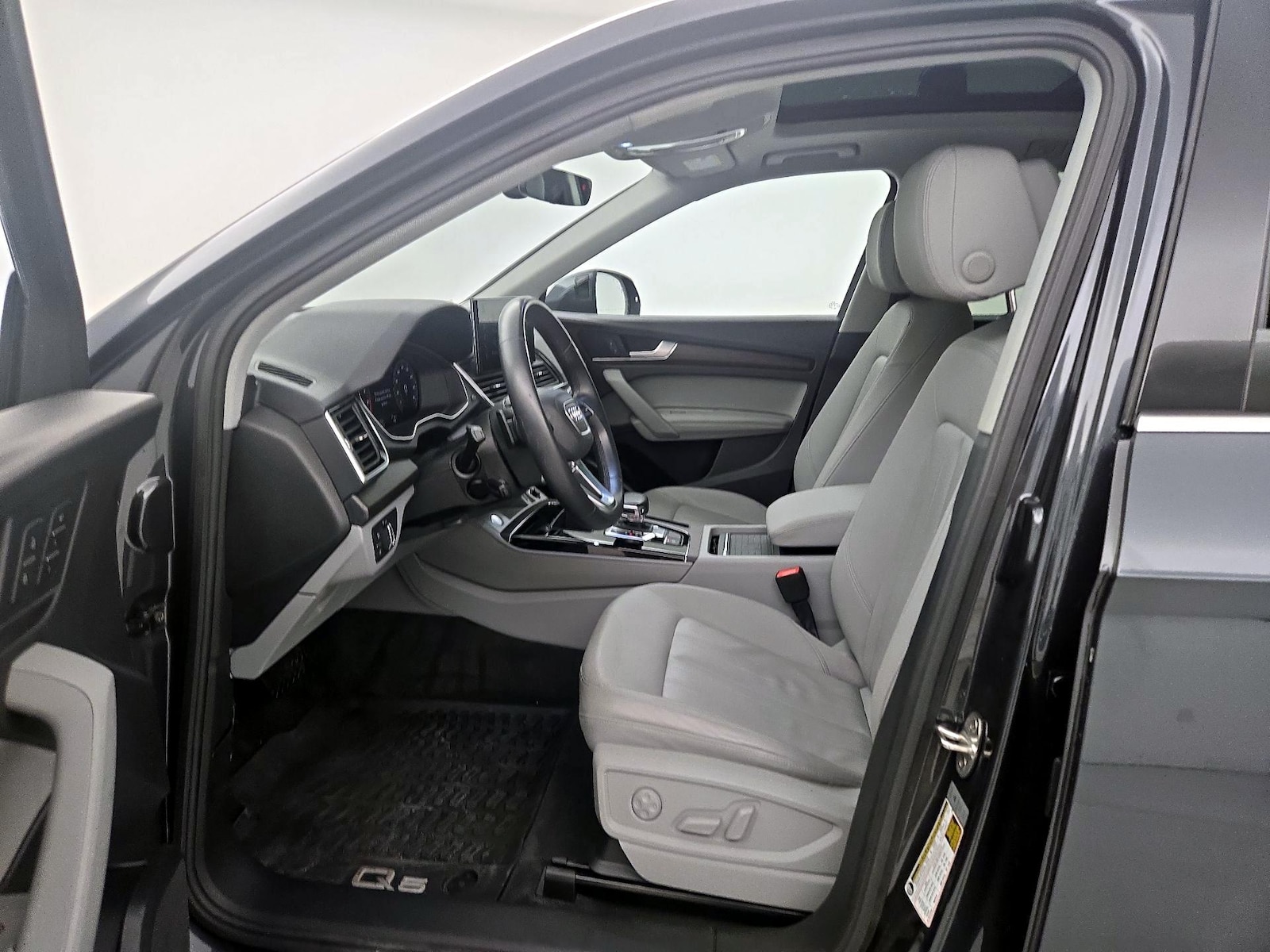 2021 Audi Q5 Premium Plus - Photo 12