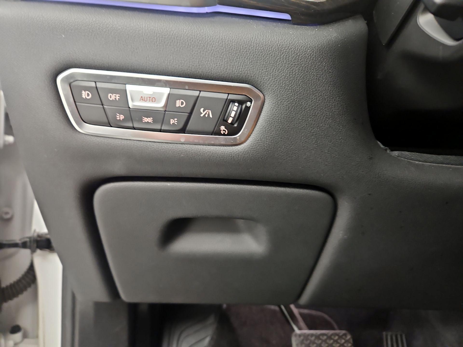 Thumbnail: 2019 BMW X5 - 13