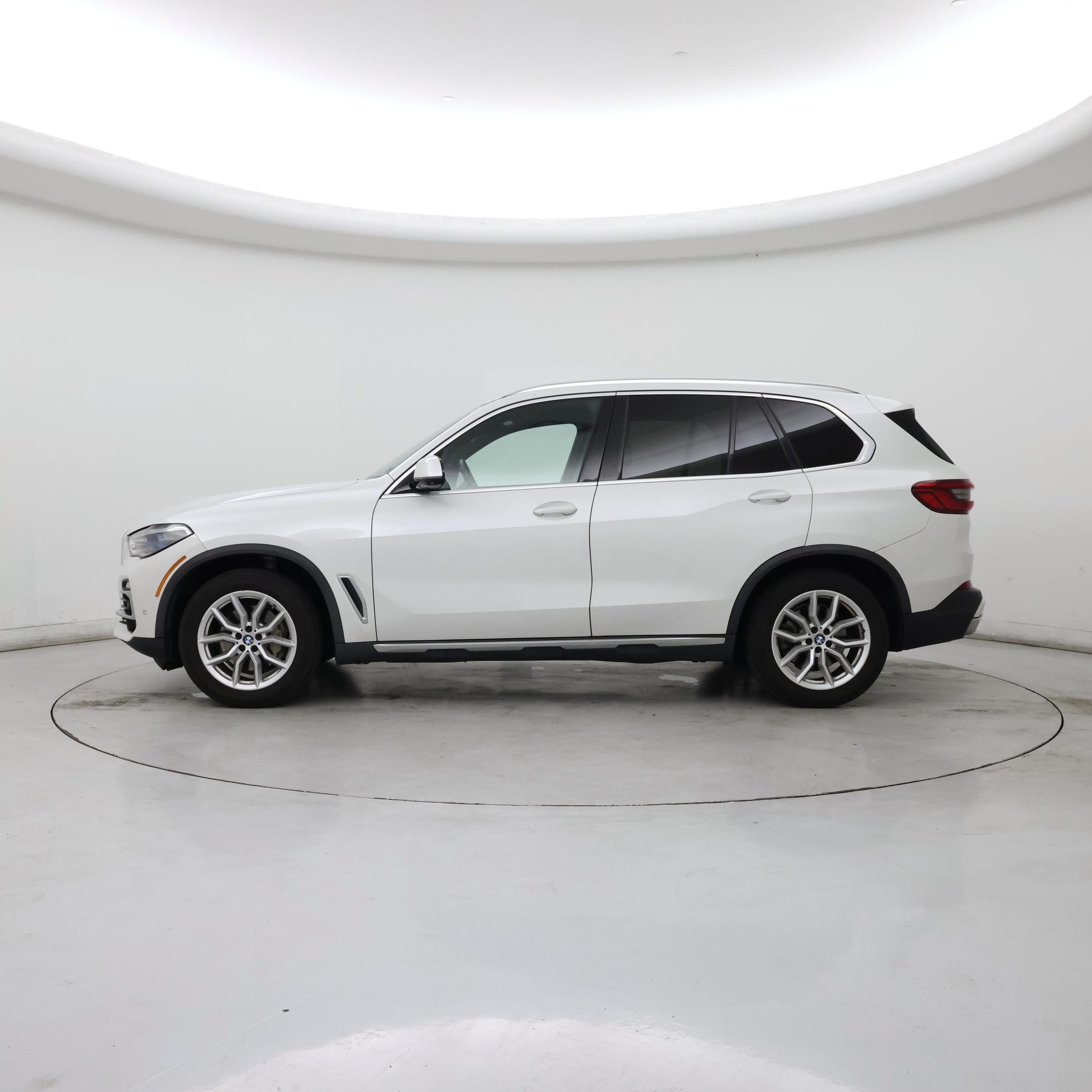 Thumbnail: 2019 BMW X5 - 3