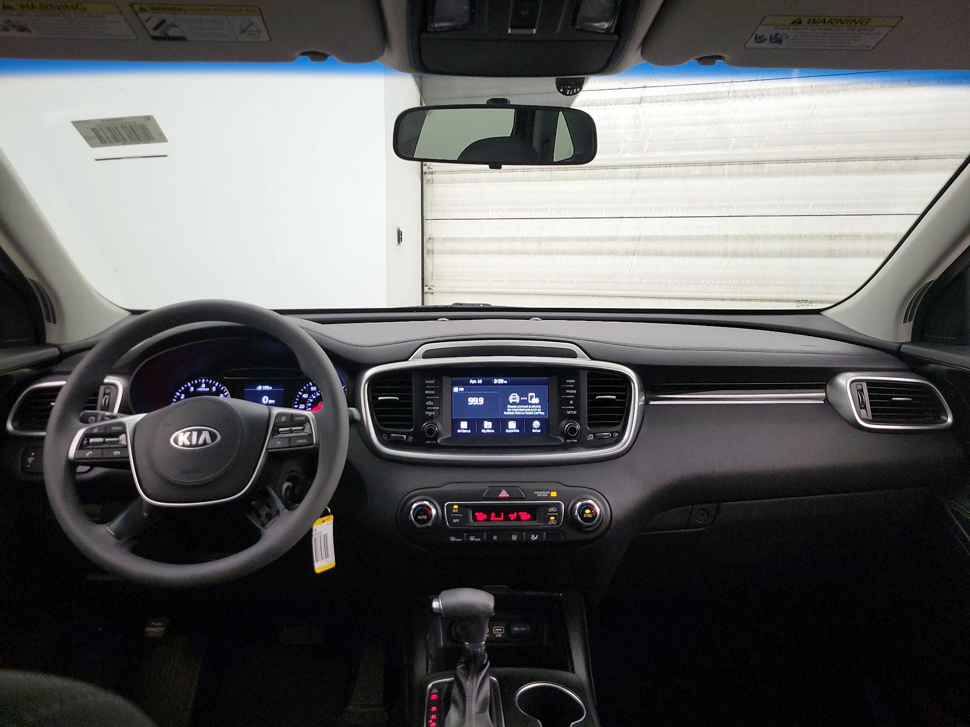 Thumbnail: 2019 Kia Sorento - 9