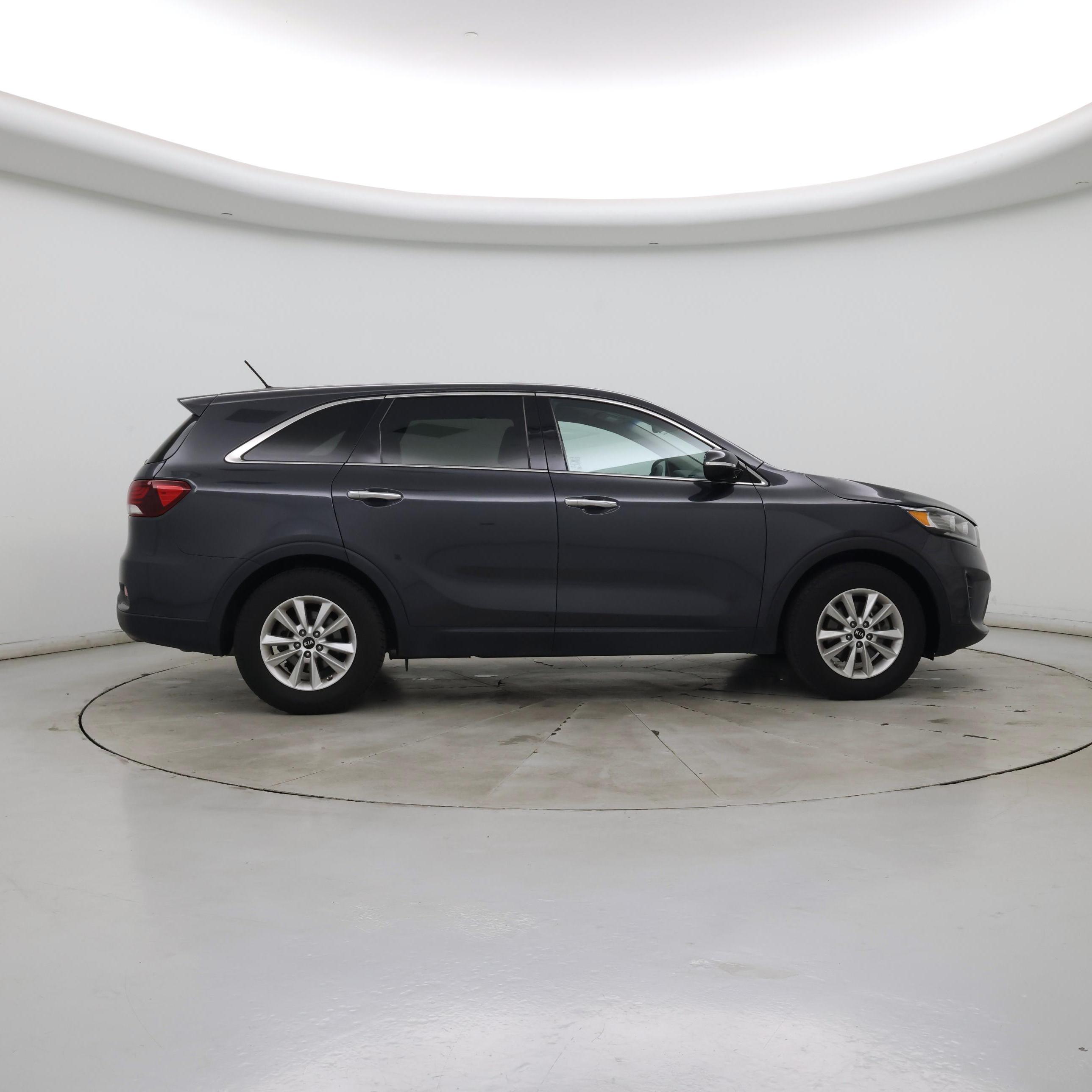 Thumbnail: 2019 Kia Sorento - 7