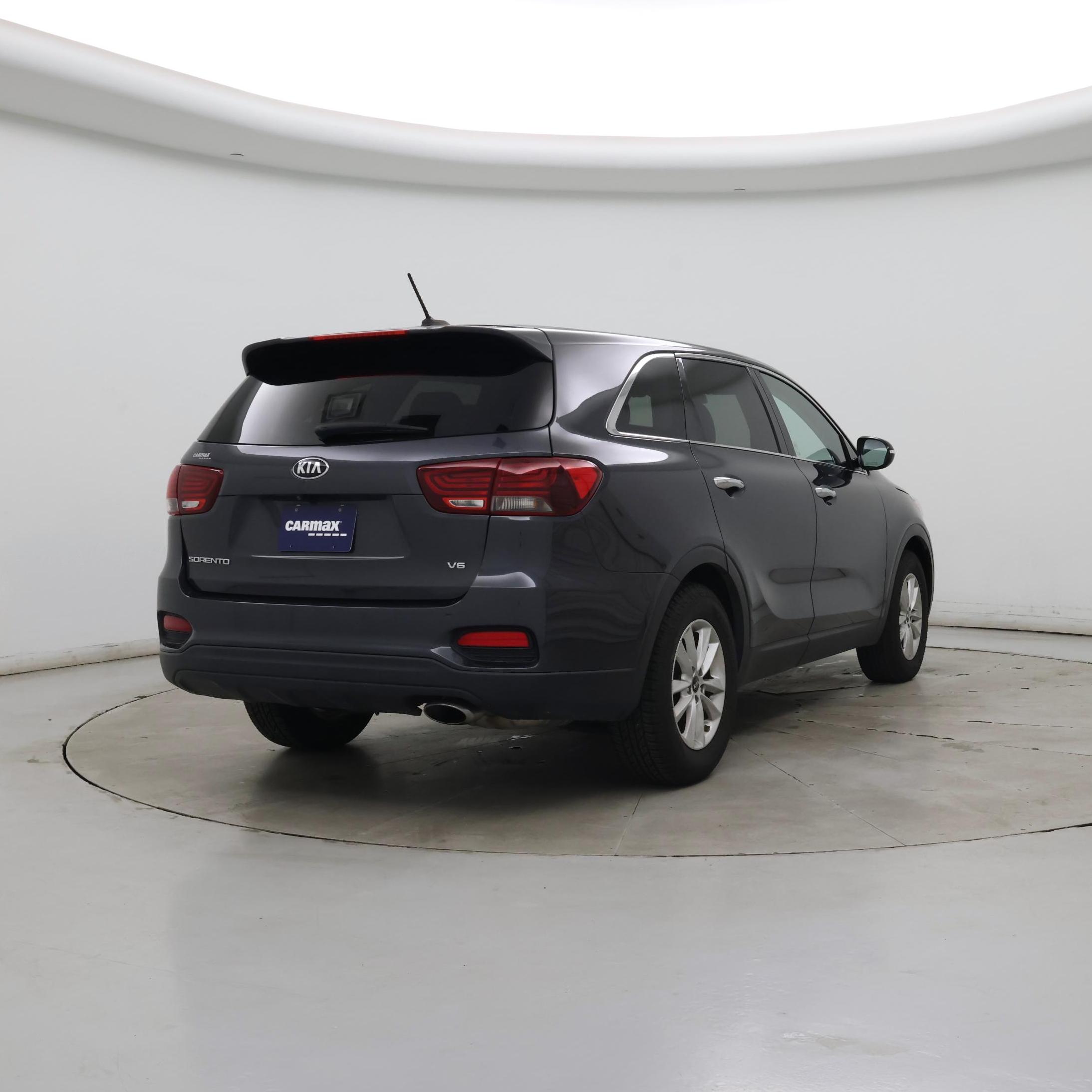 Thumbnail: 2019 Kia Sorento - 8