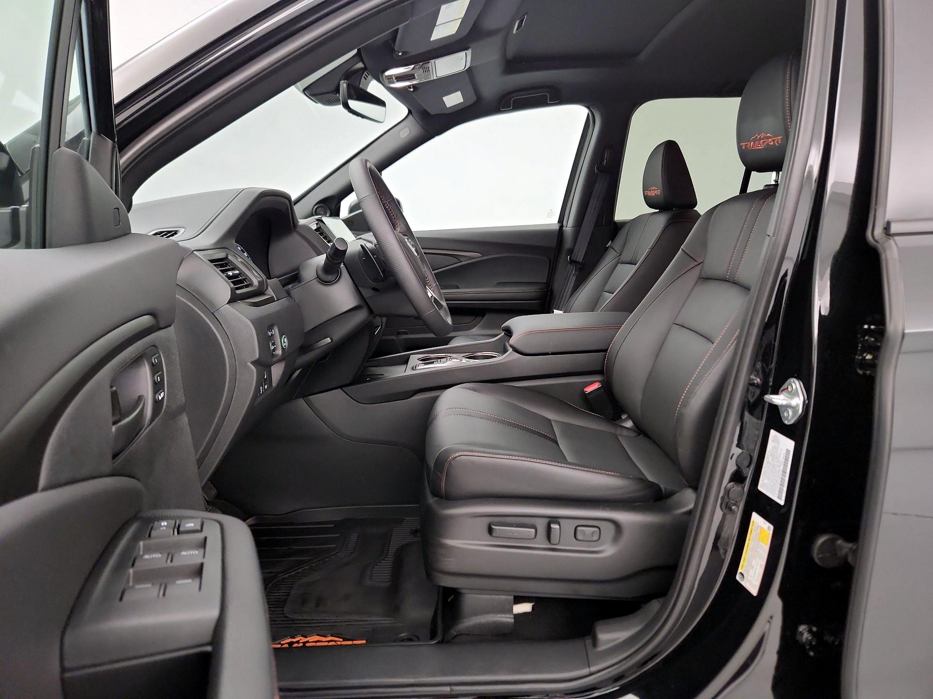 Thumbnail: 2025 Honda Ridgeline - 11