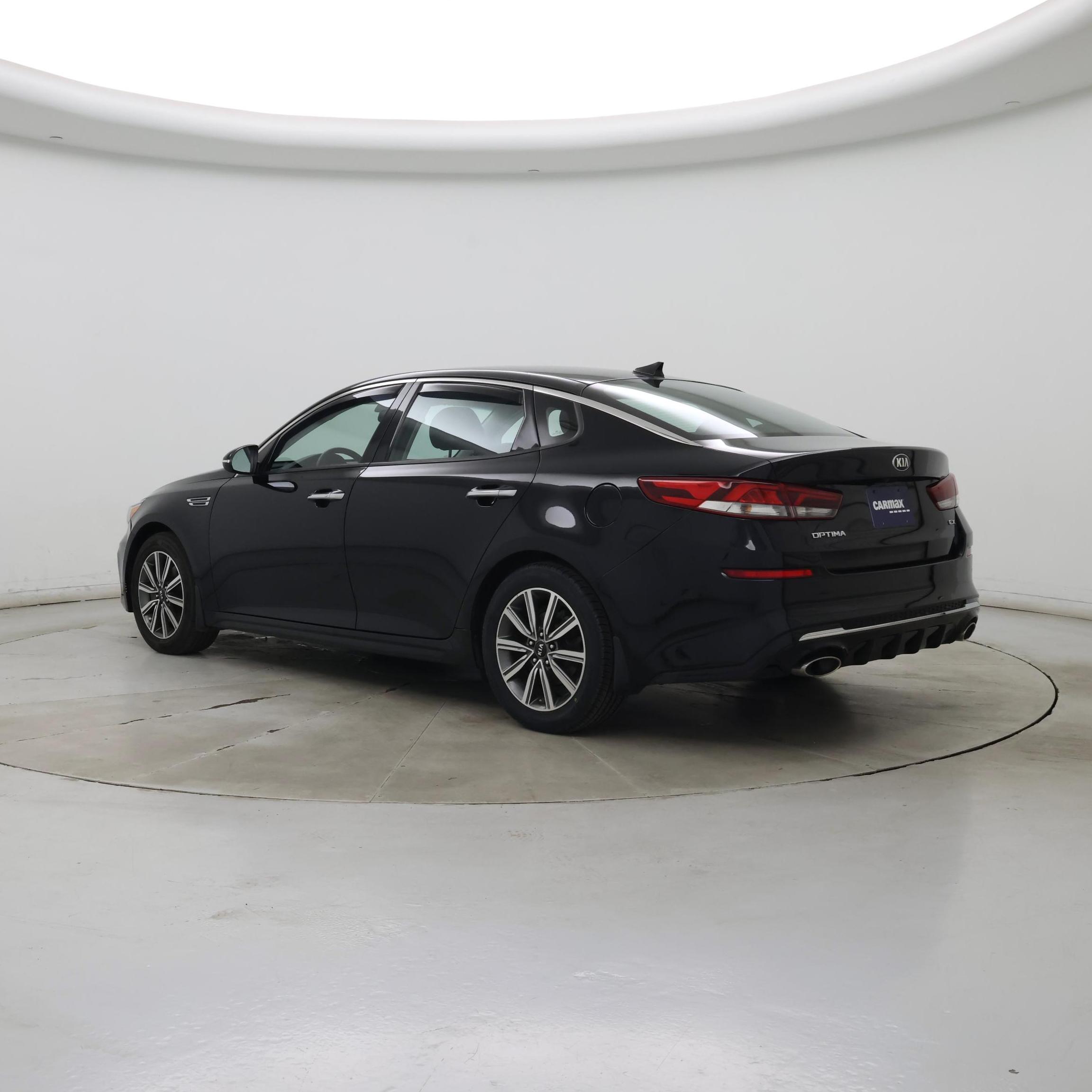 Thumbnail: 2019 Kia Optima - 2