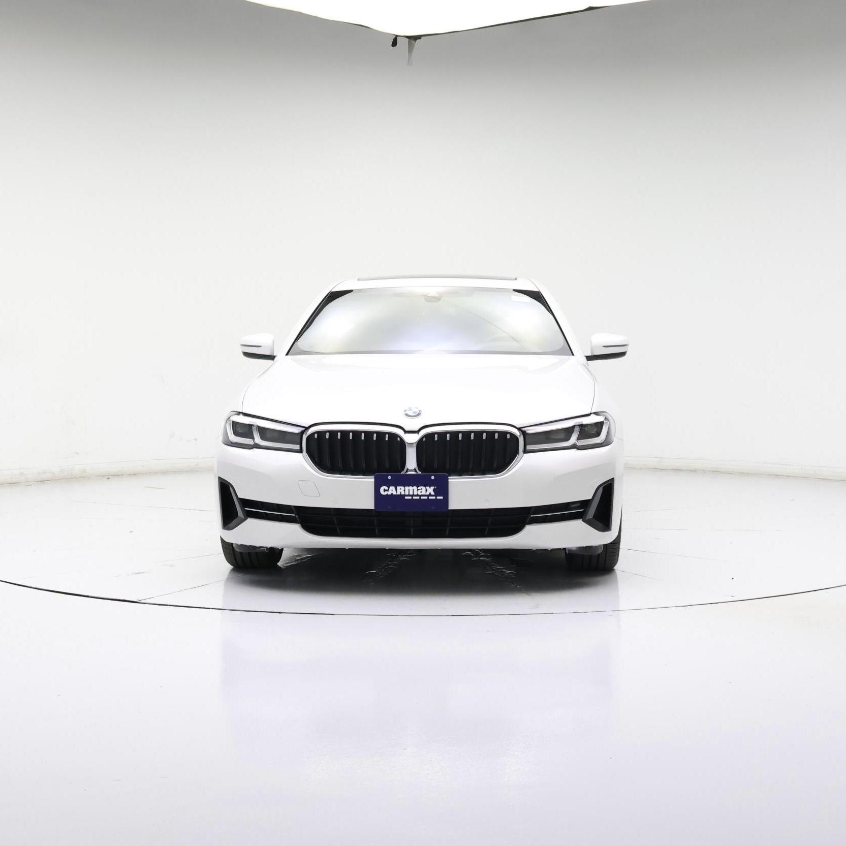 Thumbnail: 2023 BMW 5 Series - 5