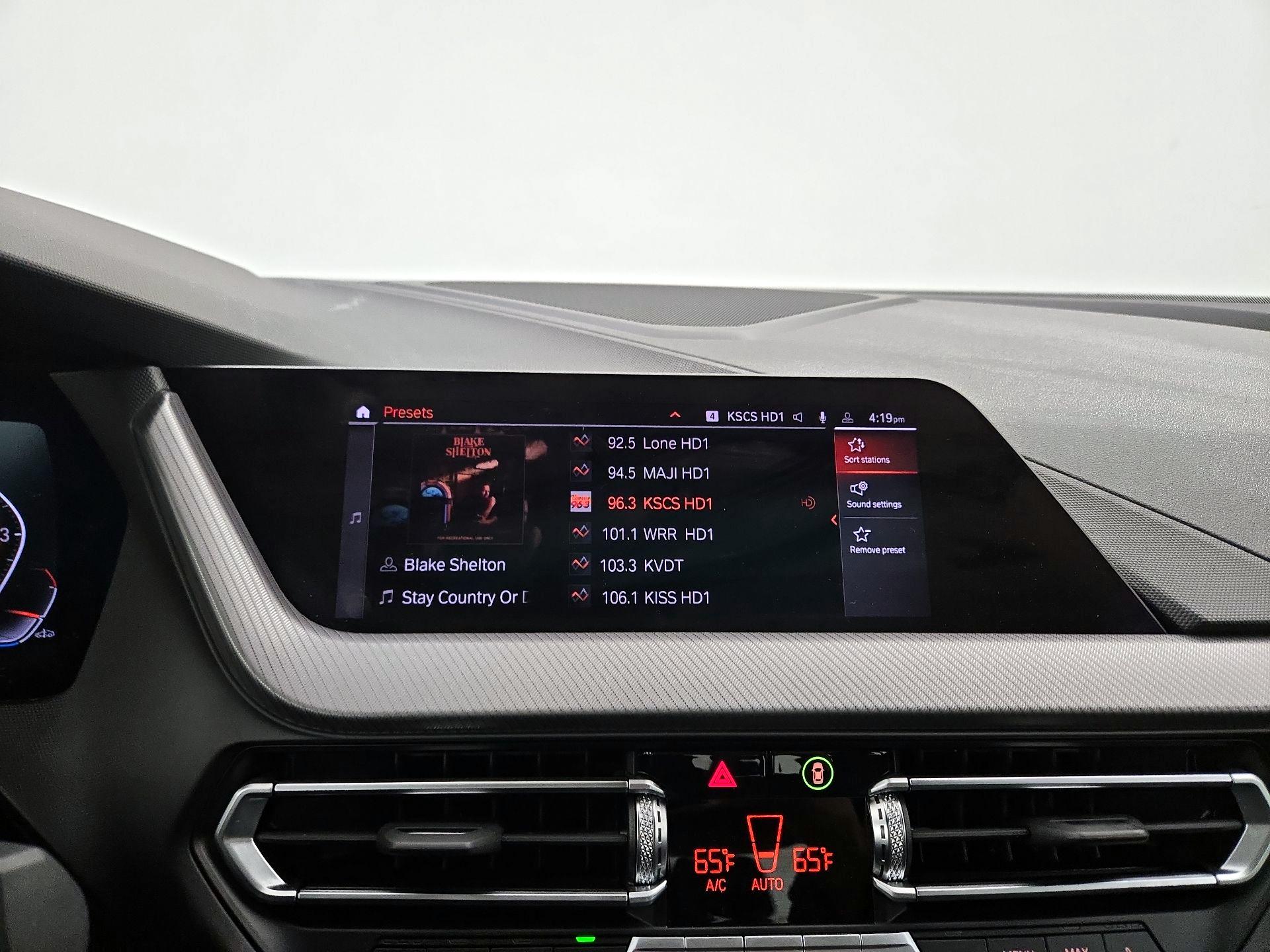 Thumbnail: 2023 BMW 2 Series - 16