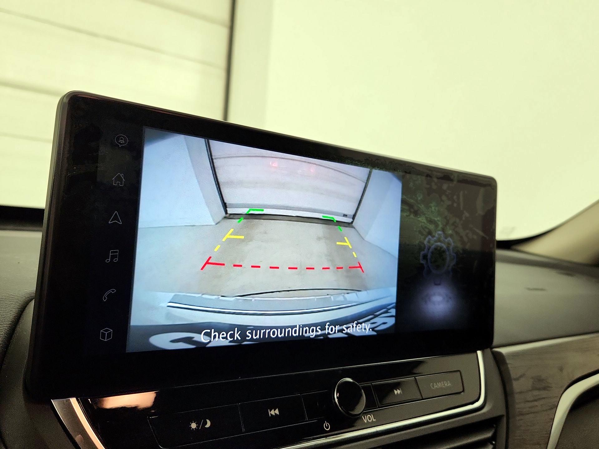 Thumbnail: 2023 Nissan Altima - 15