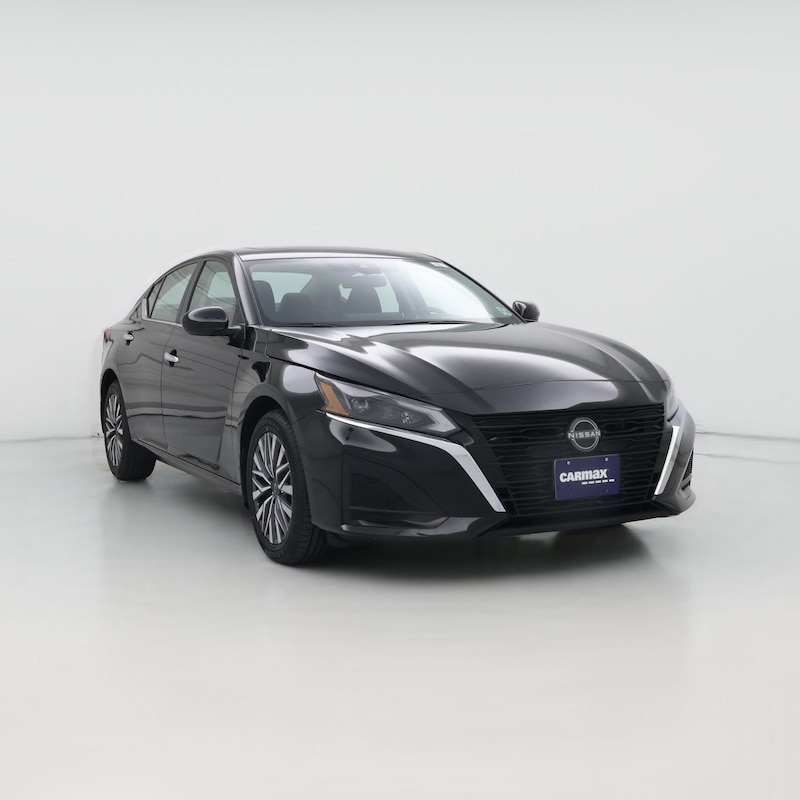 2023 Nissan Altima SV