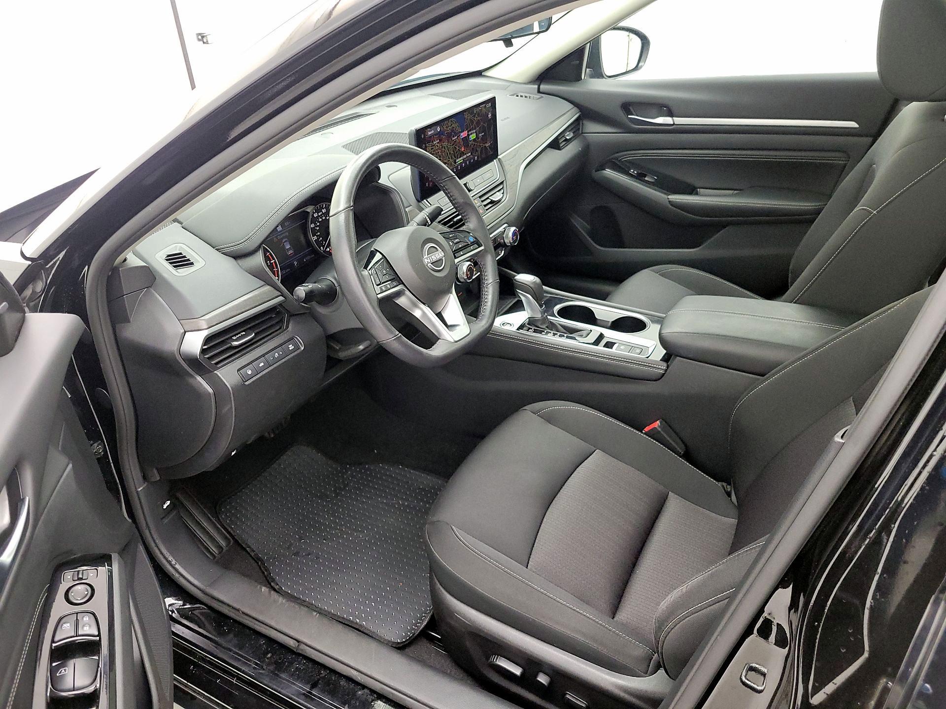 Thumbnail: 2023 Nissan Altima - 11