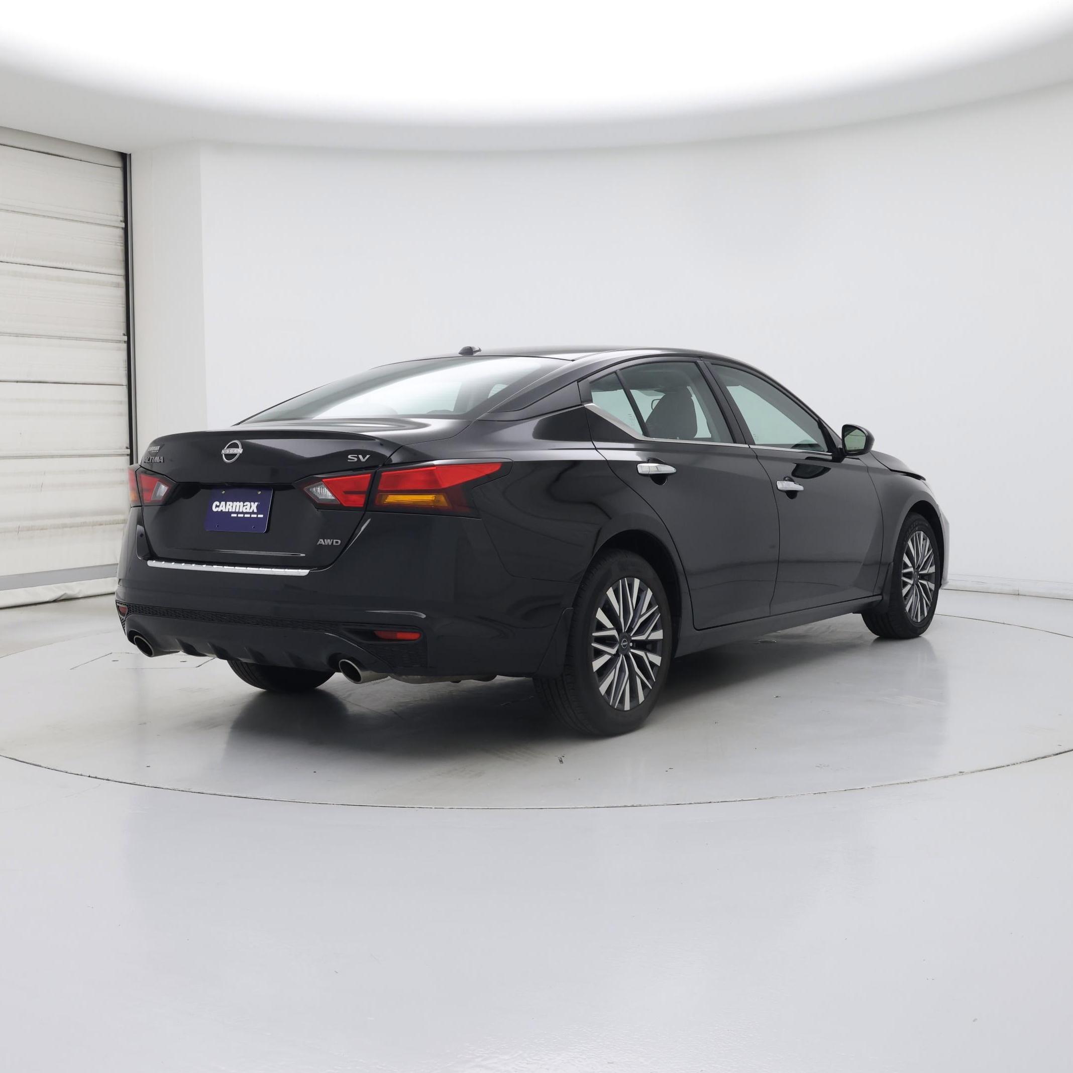 Thumbnail: 2023 Nissan Altima - 8