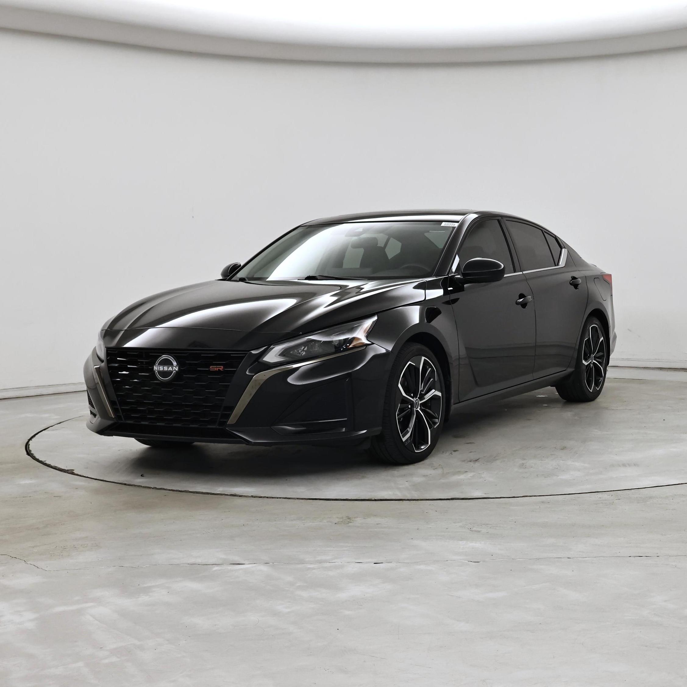 Thumbnail: 2023 Nissan Altima - 4