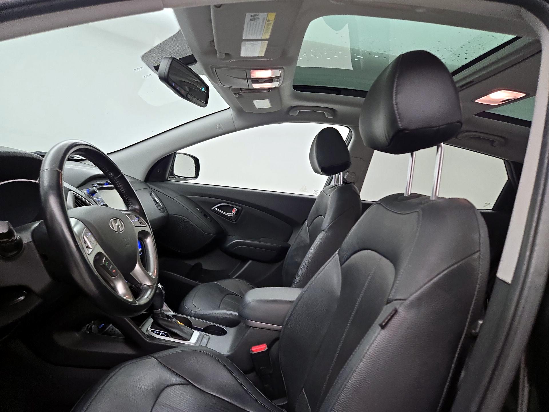 Thumbnail: 2014 Hyundai Tucson - 20